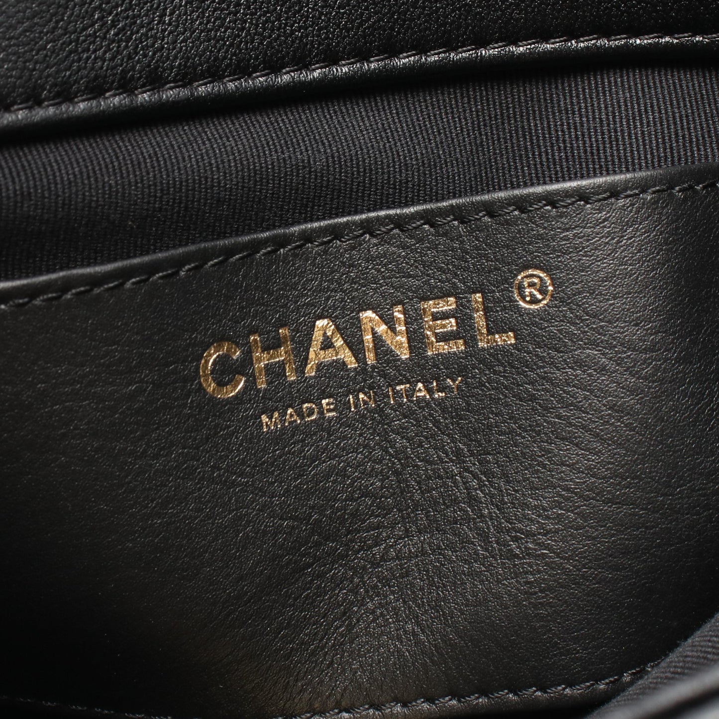マトラッセ バックパック リュックサック レザー ブラック ゴールド金具 シャネル バッグ CHANEL