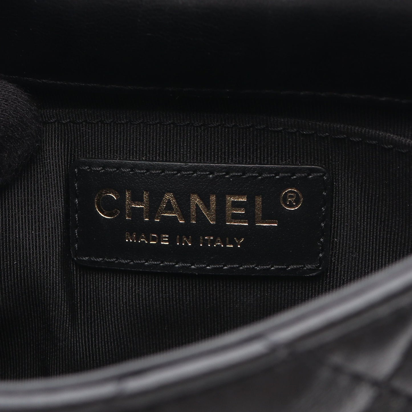 マトラッセ チェーンアラウンド パール チェーンショルダーバッグ ラムスキン ブラック ゴールド金具 シャネル バッグ CHANEL