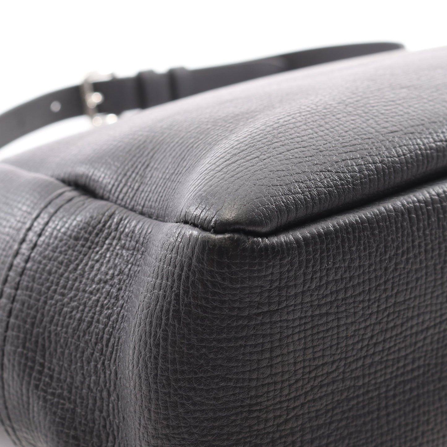 LOUIS VUITTON × NIGO ブサス トーキョー モノグラムデニム ショルダーバッグ キャンバス レザー ブラック NIGOコラボ ルイヴィトン バッグ LOUIS VUITTON