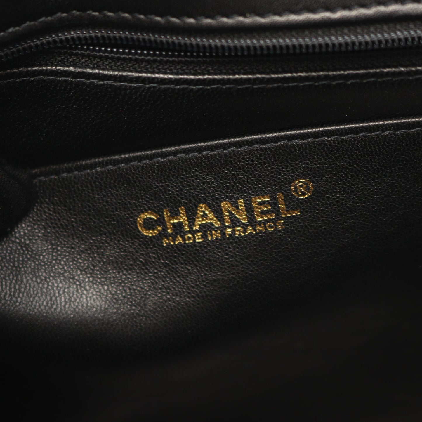 2.55 マトラッセ ショルダーバッグ ラムスキン ブラック ゴールド金具 シャネル バッグ CHANEL