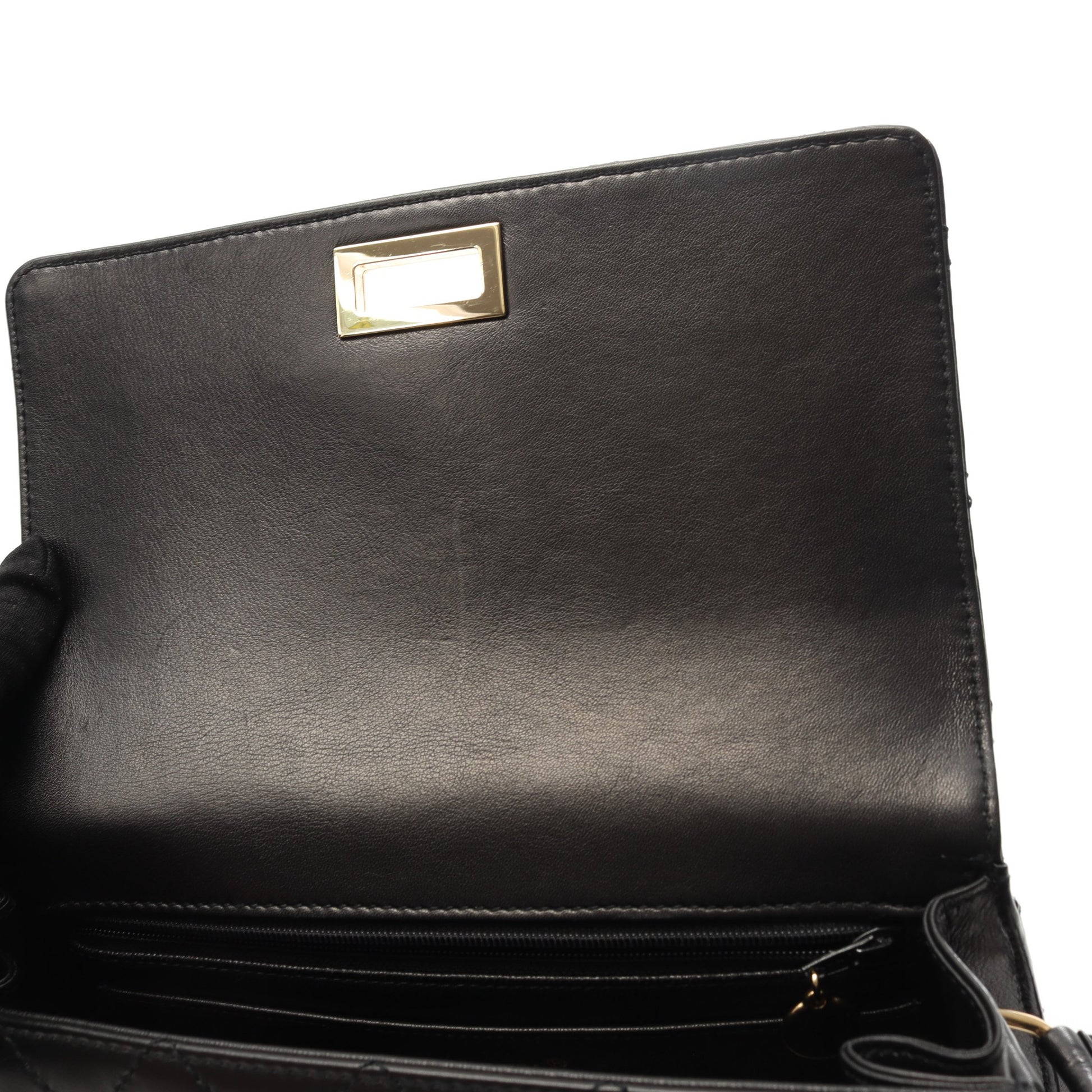 2.55 マトラッセ ショルダーバッグ ラムスキン ブラック ゴールド金具 シャネル バッグ CHANEL