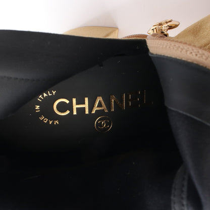 ブーツ スエード エナメルレザー カーキベージュ ブラック シャネル シューズ CHANEL