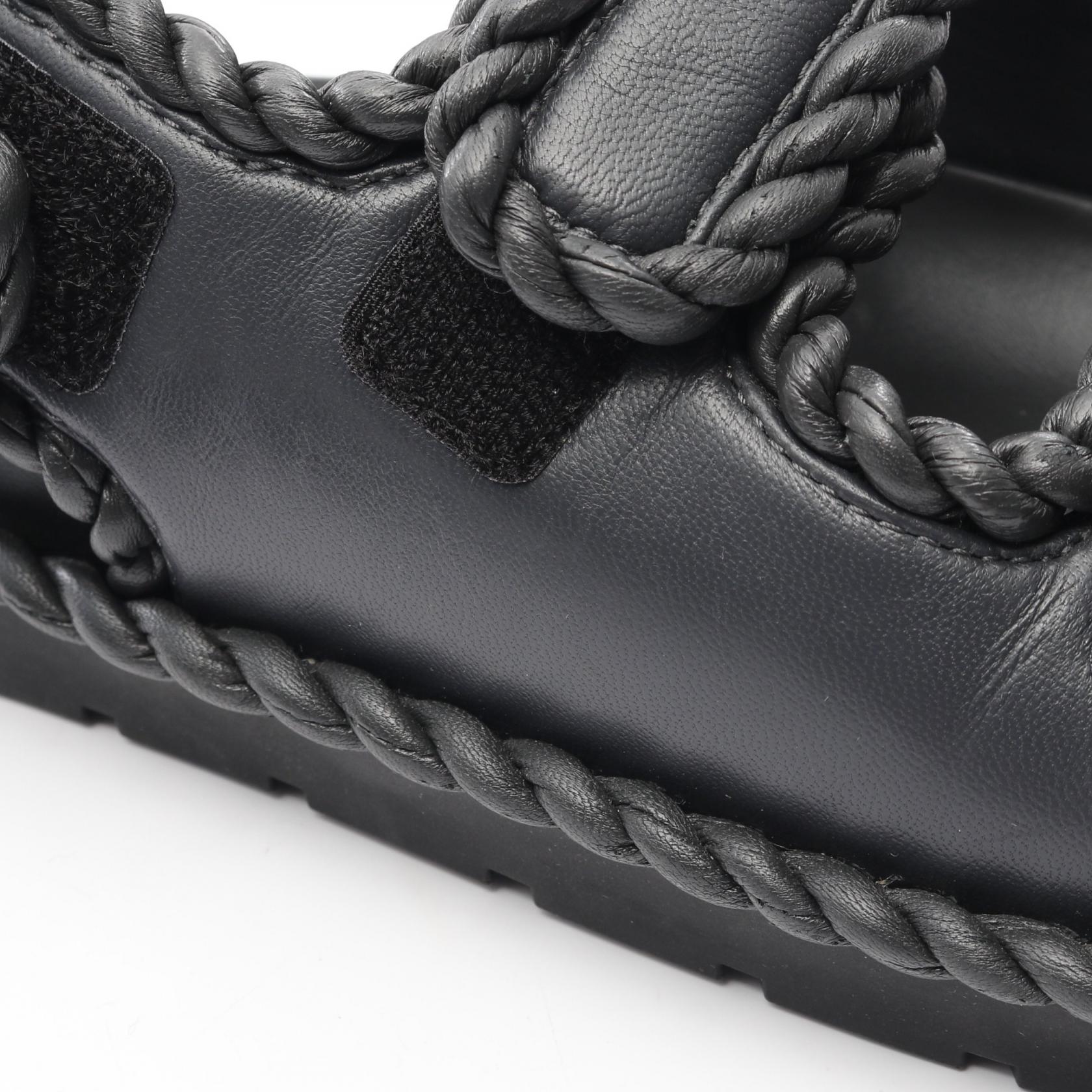 ジャック フラット サンダル レザー グレー ボッテガヴェネタ – RECLO