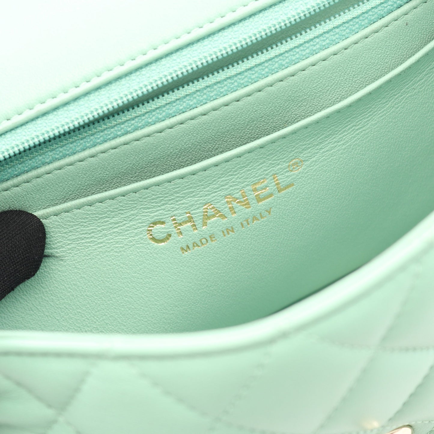 ミニマトラッセ20 チェーンショルダーバッグ ラムスキン ライトグリーン ゴールド金具 シャネル バッグ CHANEL