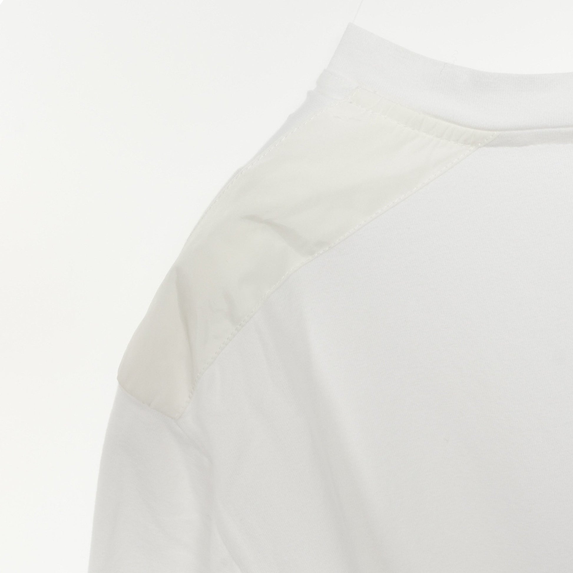 Tシャツ Vネック コットン ホワイト 切替 ロゴポケット プラダ トップス PRADA