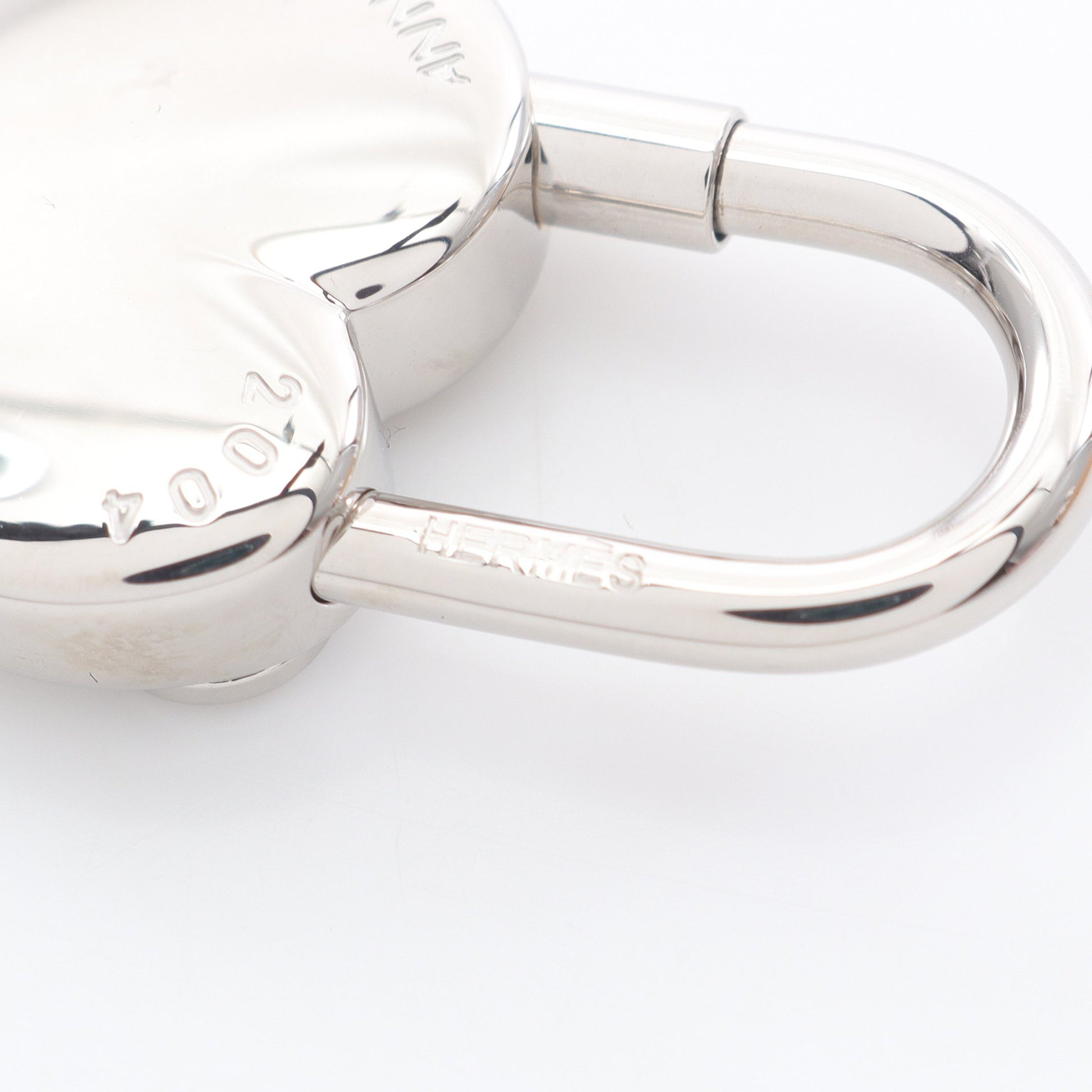 カデナチャーム ANNEE DE LA FANTAISIE バッグチャーム シルバー 2004年限定 エルメス 財布・小物 HERMES