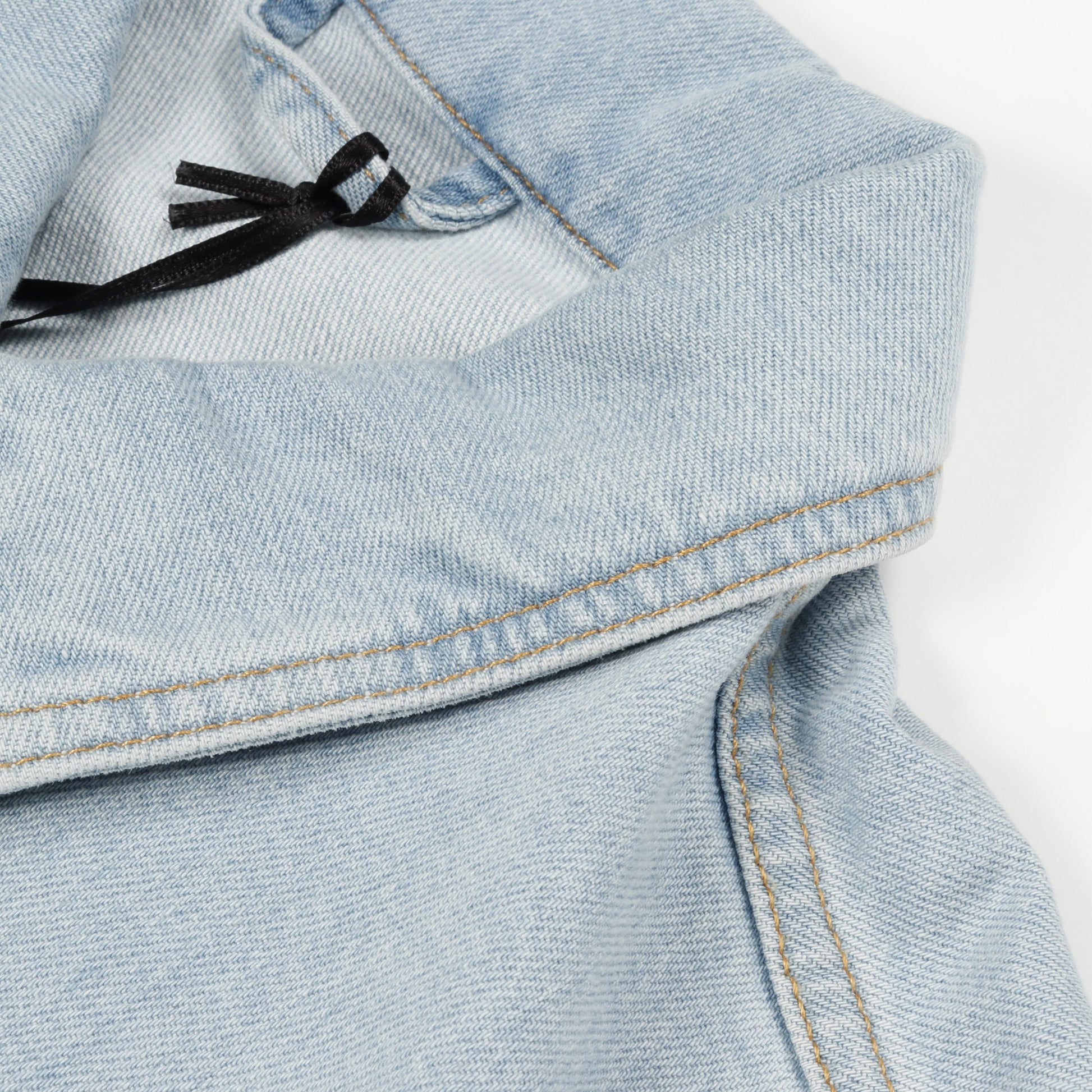 ストーンウォッシュ デニムジャケット コットン ライトブルー ホワイト イエロー ポケット切替 ヴェルサーチ アウター Versace