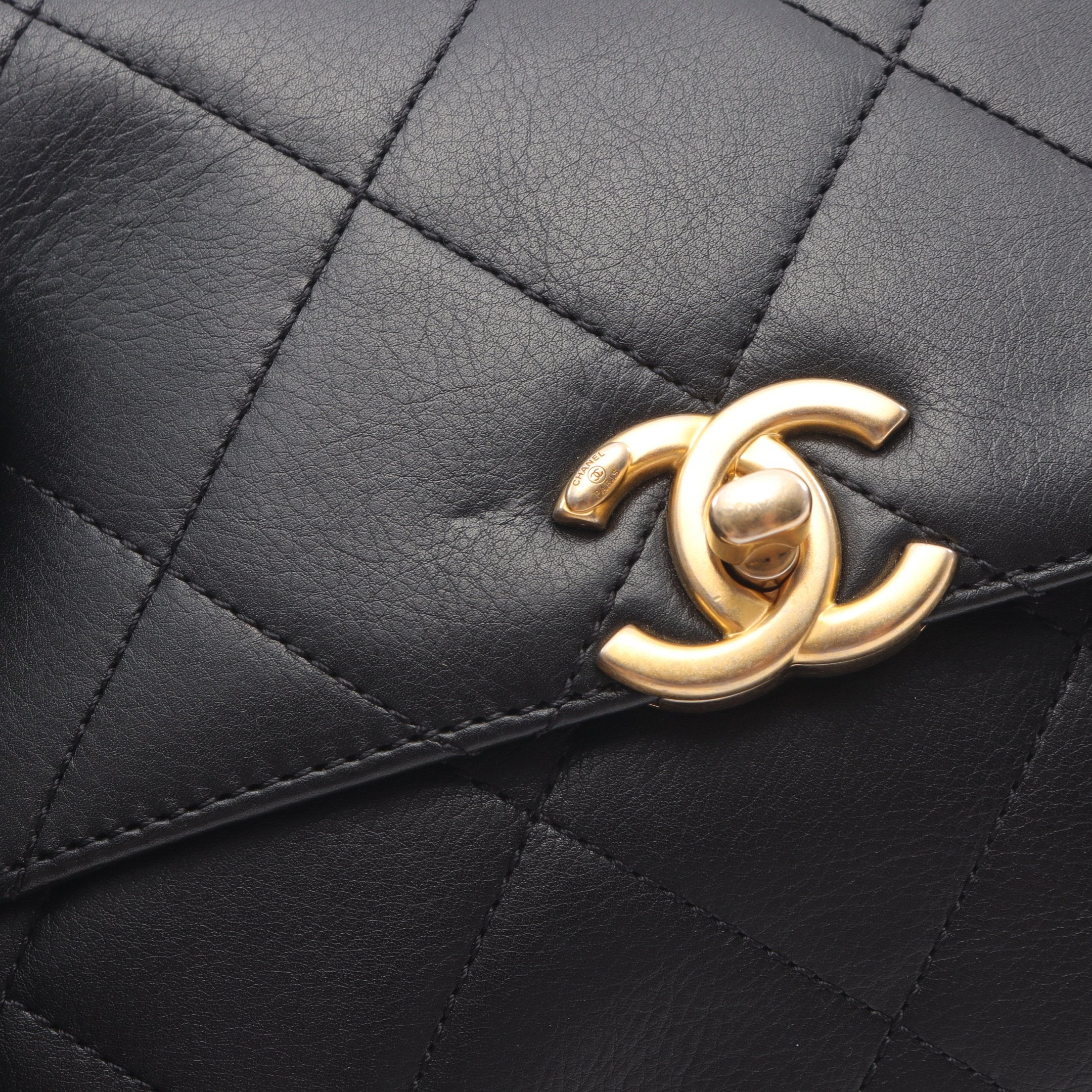 ◇即日発送◇ CHANELラムスキン マトラッセスモールバックパック ノベルティ マトラッセ スモール フラップ チェーンショルダーバッグ ラムスキン