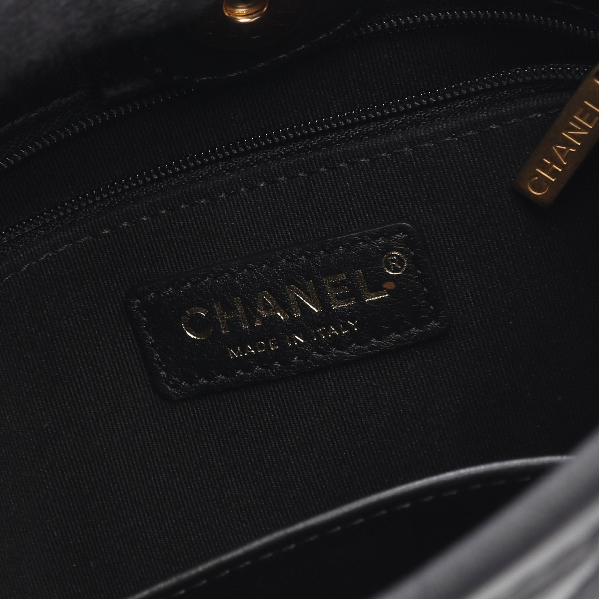マトラッセ ホーボー チェーンショルダーバッグ ラムスキン ブラック ゴールド金具 2WAY シャネル バッグ CHANEL