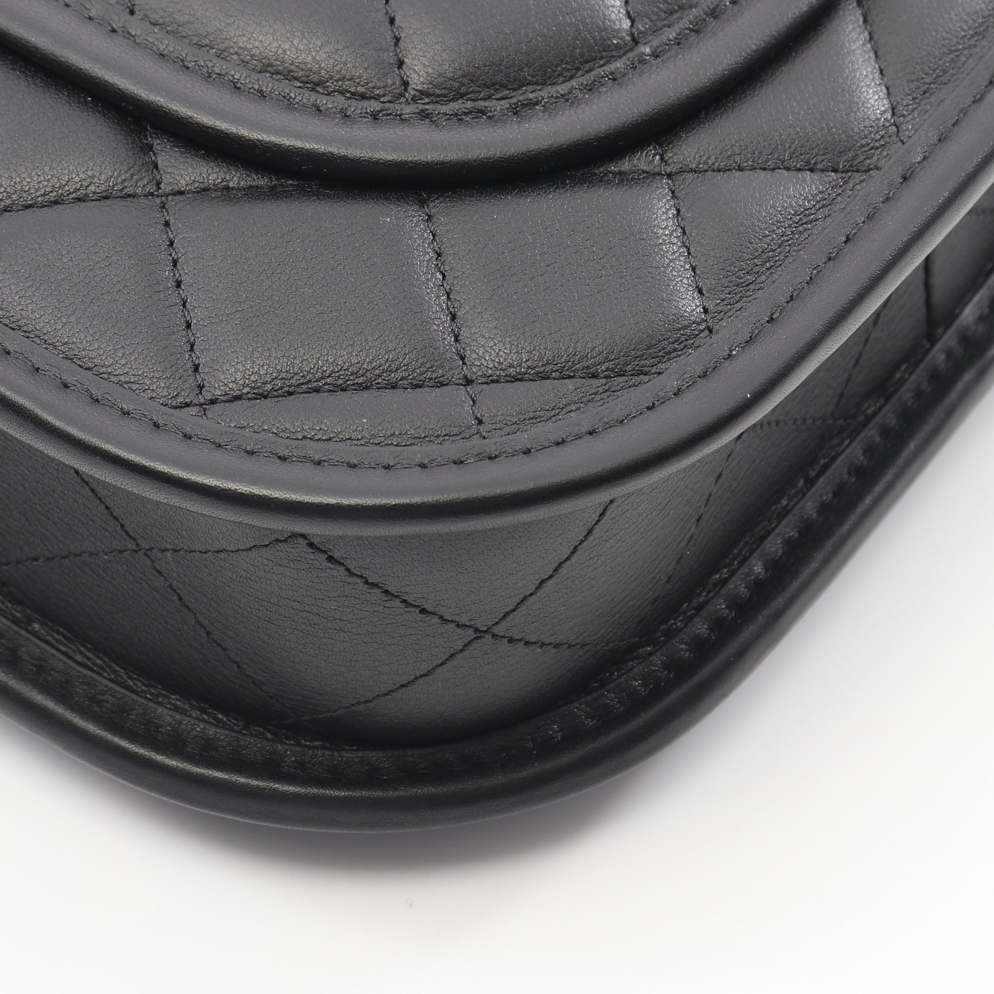 マトラッセ ホーボー チェーンショルダーバッグ ラムスキン ブラック ゴールド金具 2WAY シャネル バッグ CHANEL