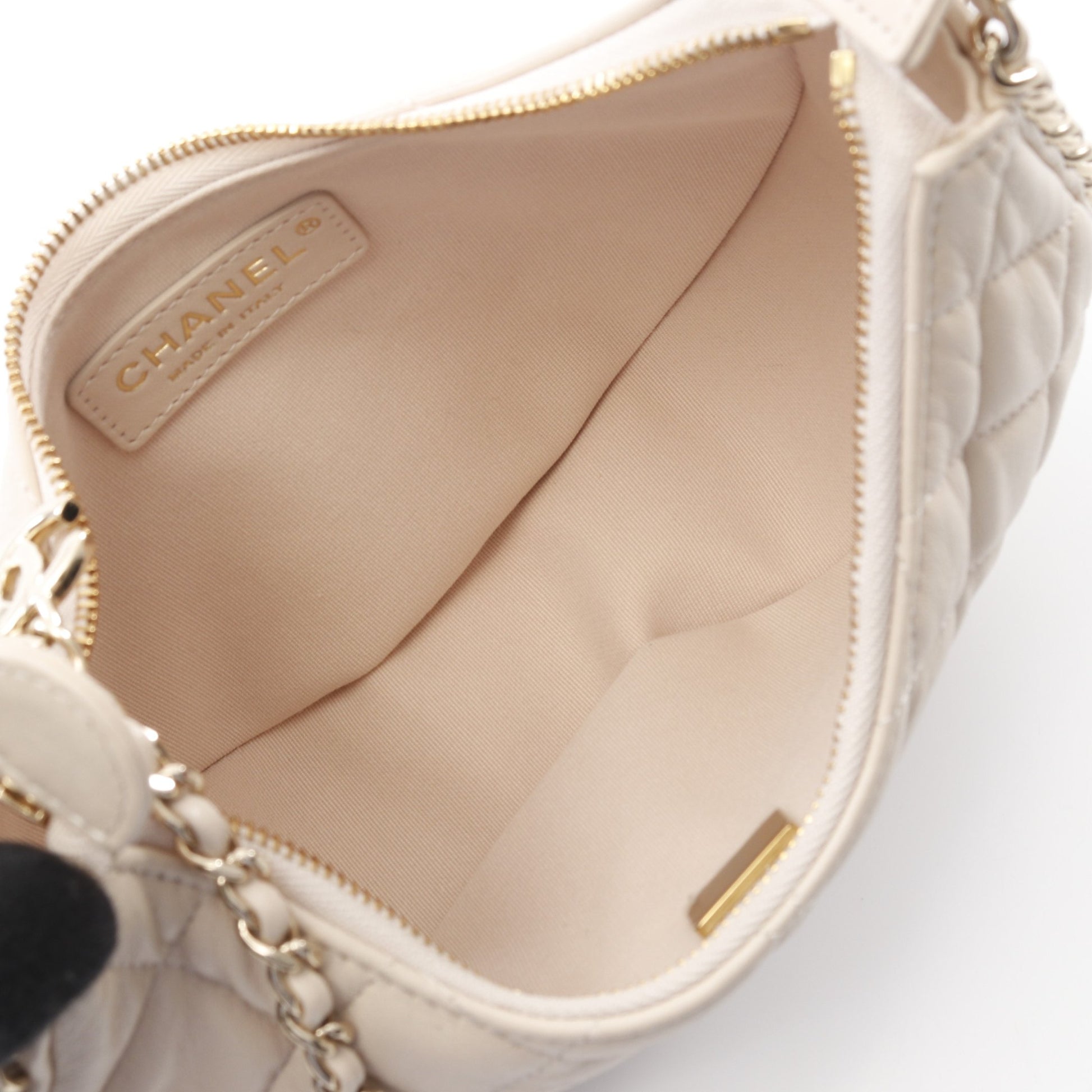 マトラッセ スモールホーボー チェーンショルダーバッグ ラムスキン ライトピンク ゴールド金具 シャネル バッグ CHANEL