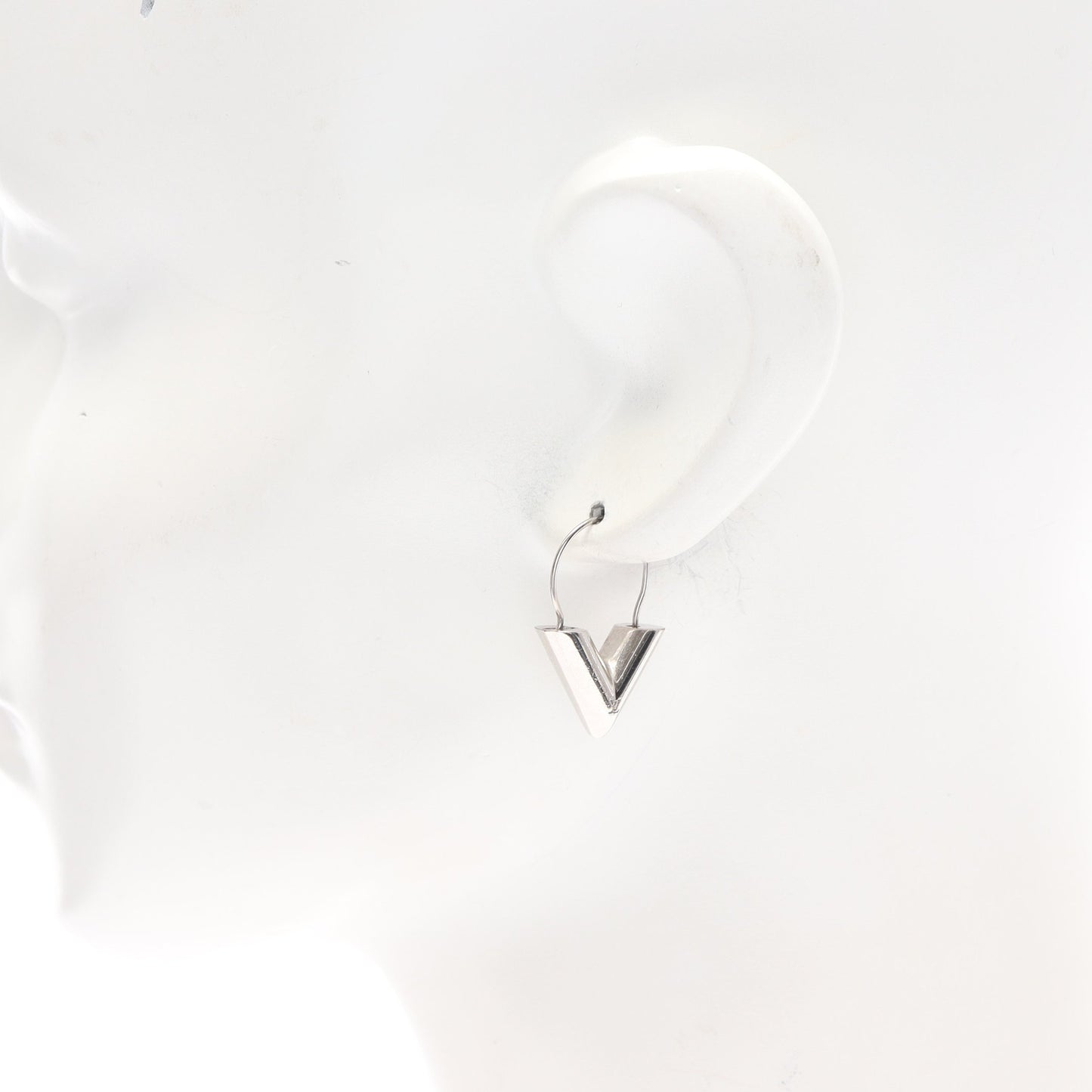 エッセンシャルV ピアス シルバー ルイヴィトン アクセサリー LOUIS VUITTON