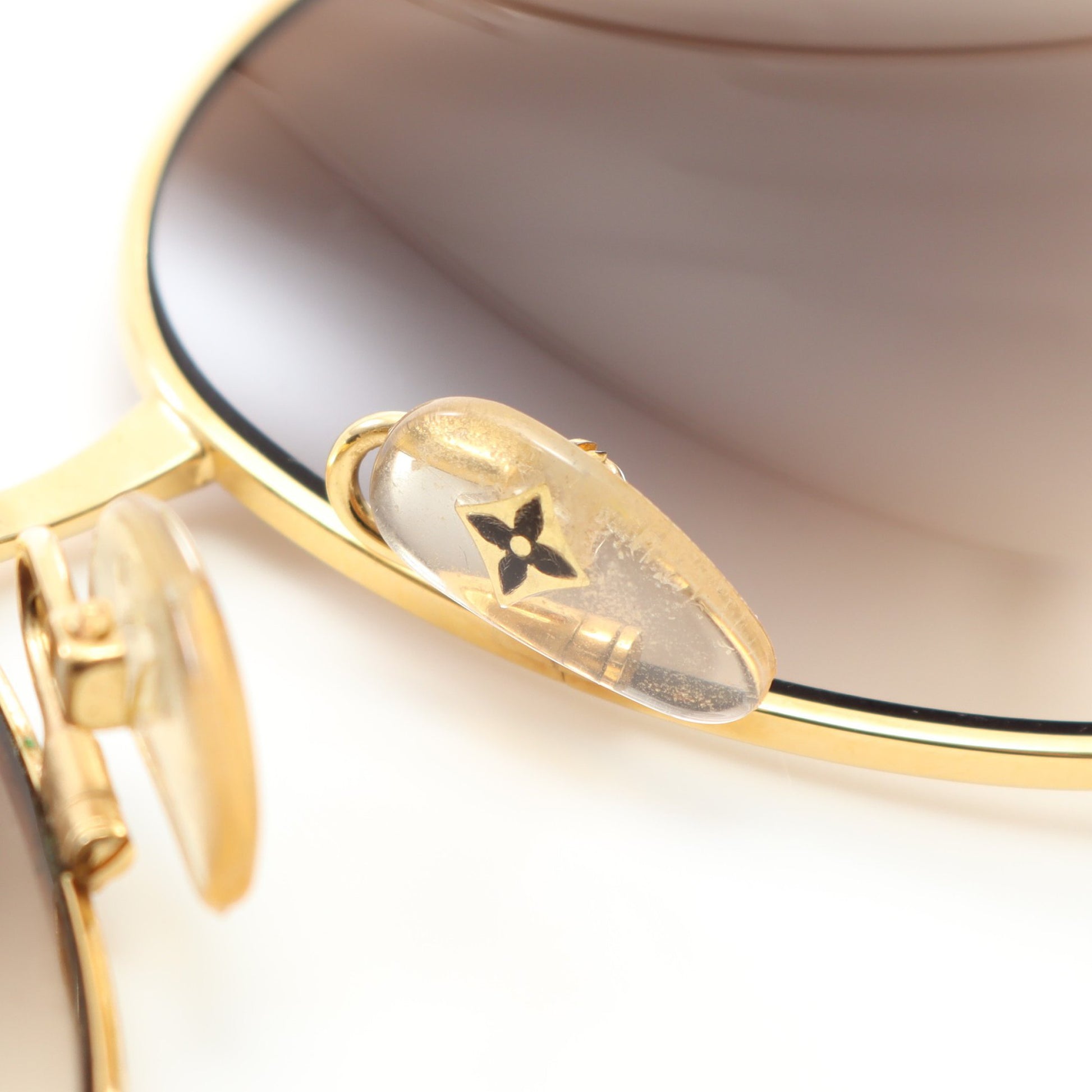 ヴィオラ モノグラム サングラス GP PVC ゴールド ブラウン グラデーションレンズ ルイヴィトン 財布・小物 LOUIS VUITTON