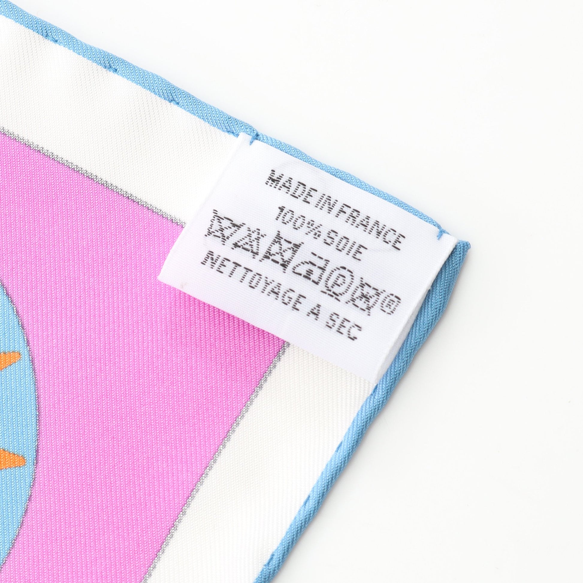 カレ90 Tea for Two スカーフ シルク ホワイト マルチカラー エルメス 財布・小物 HERMES