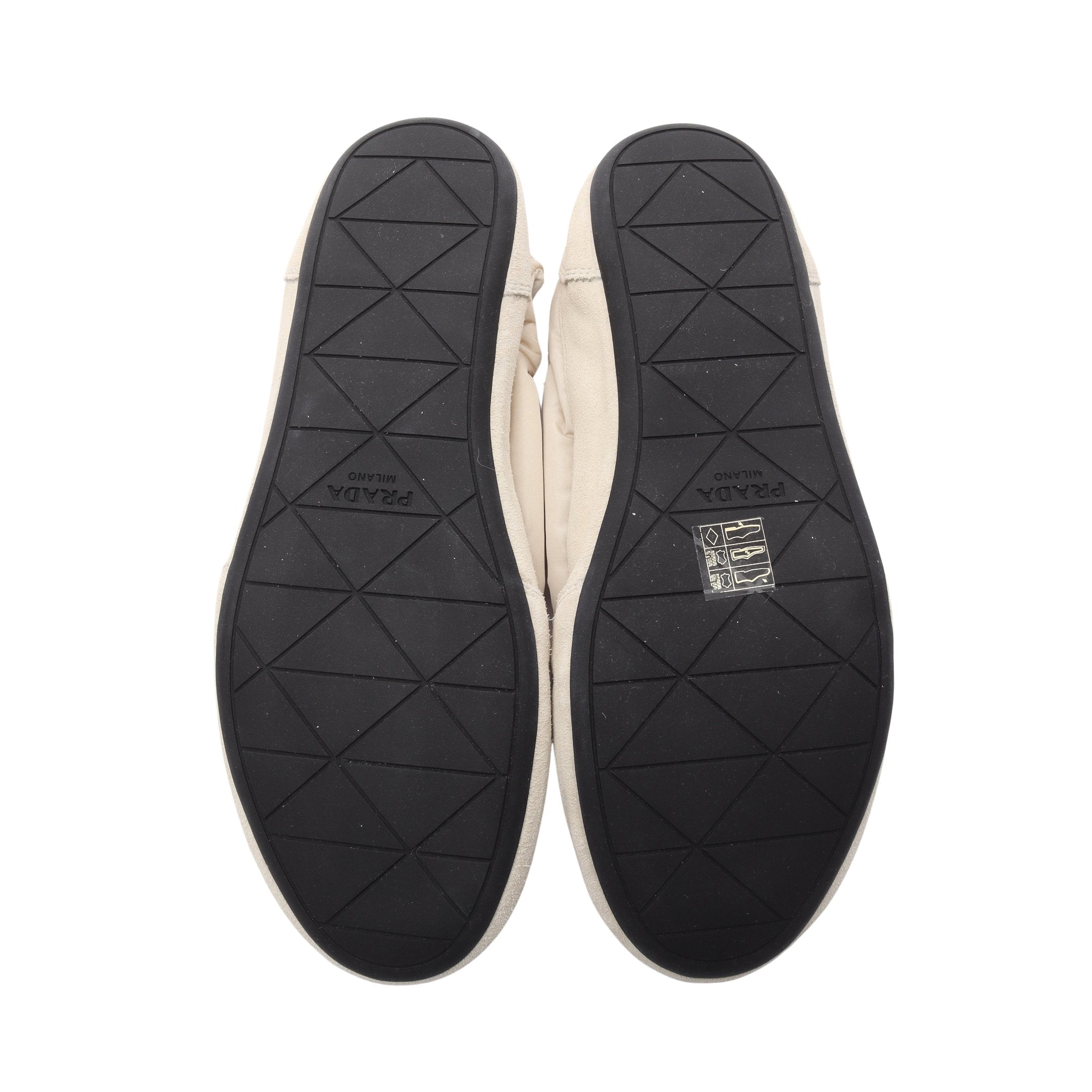 Re-Nylon コラプス スニーカー ナイロン スエード ライト