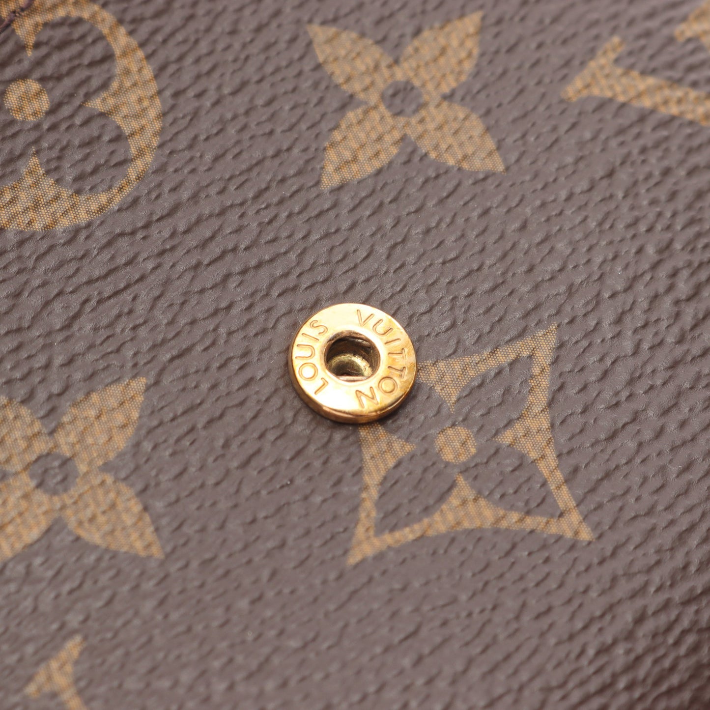 ポルトフォイユ ヴィクトリーヌ モノグラム 三つ折り財布 PVC ブラウン ルイヴィトン 財布・小物 LOUIS VUITTON