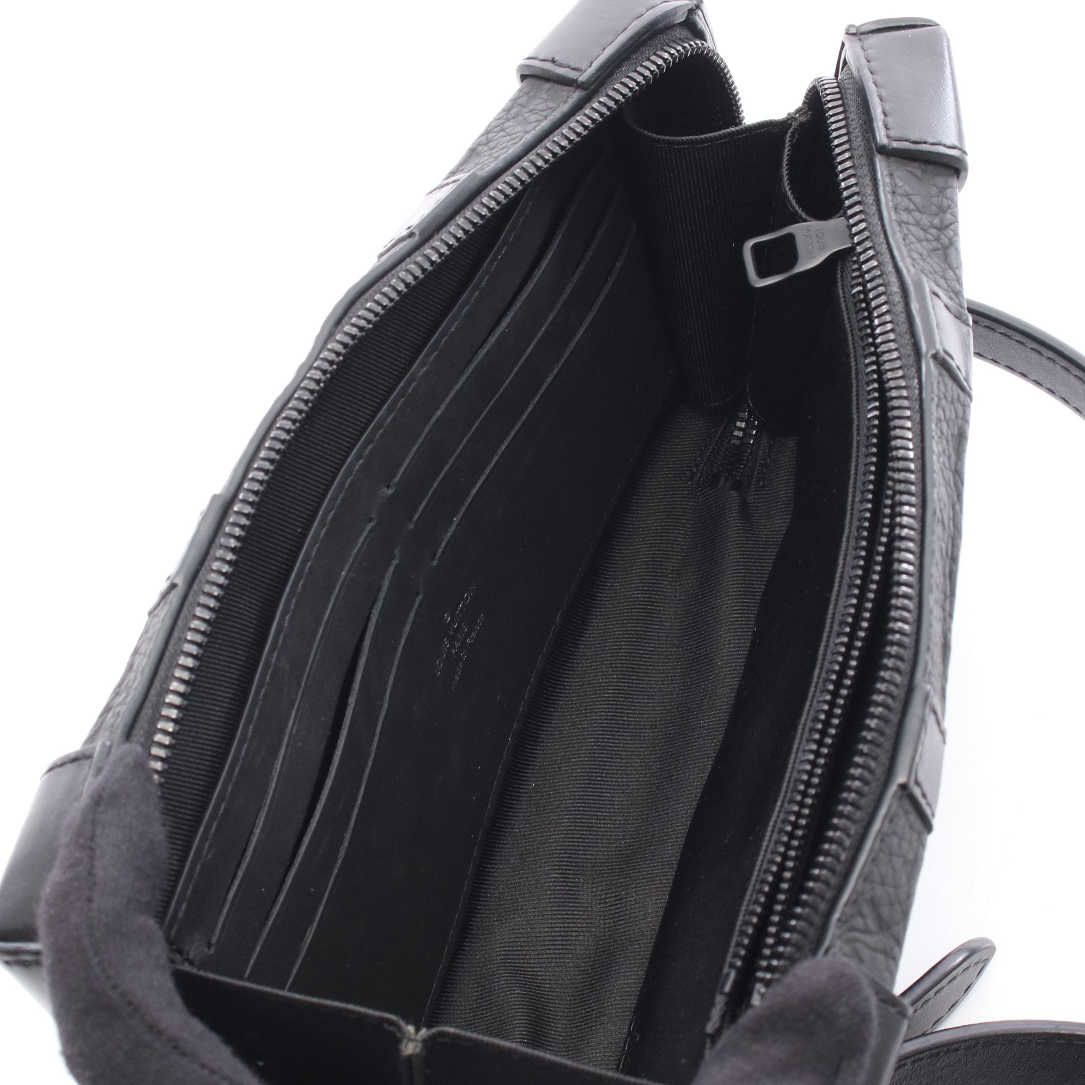 ソフトトランク ウォレット トリヨンモノグラム ショルダーバッグ