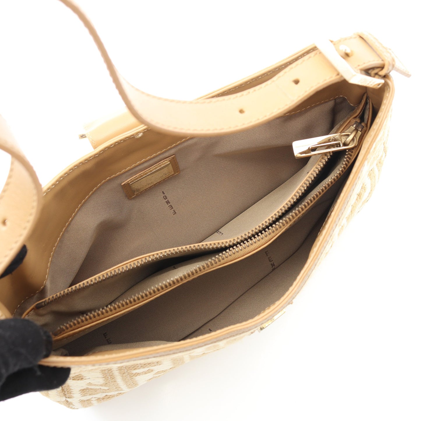 マンマバケット ハンドバッグ ラフィア レザー ホワイト ベージュ フェンディ バッグ FENDI