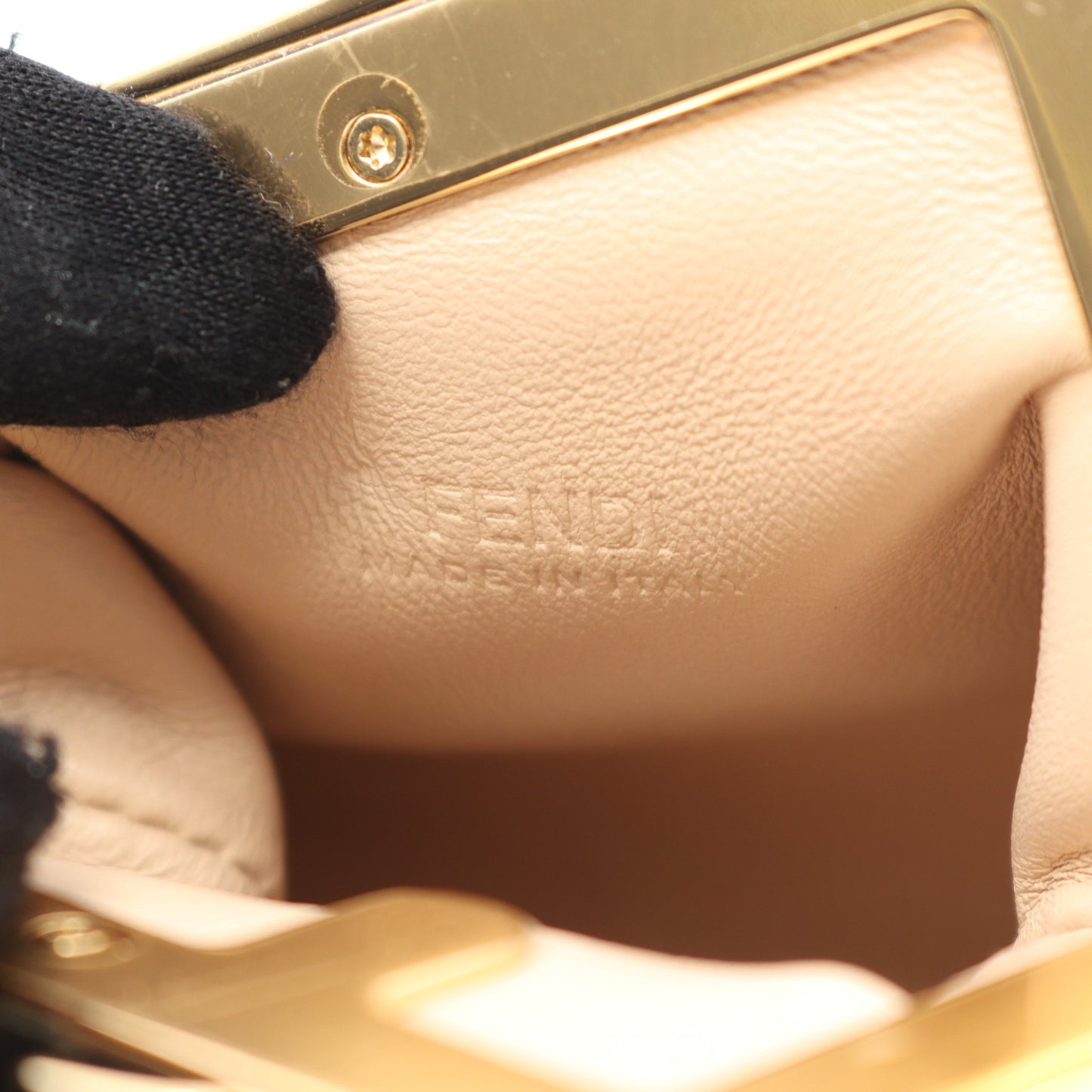 ナノ チェーンショルダーバッグ レザー ピンクベージュ フェンディ バッグ FENDI