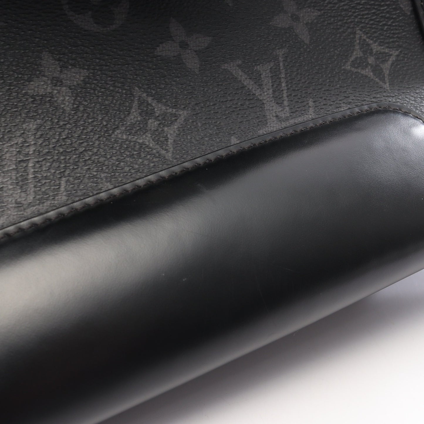 メッセンジャーヴォワヤージュPM モノグラムエクリプス ショルダーバッグ PVC レザー ブラック ルイヴィトン バッグ LOUIS VUITTON