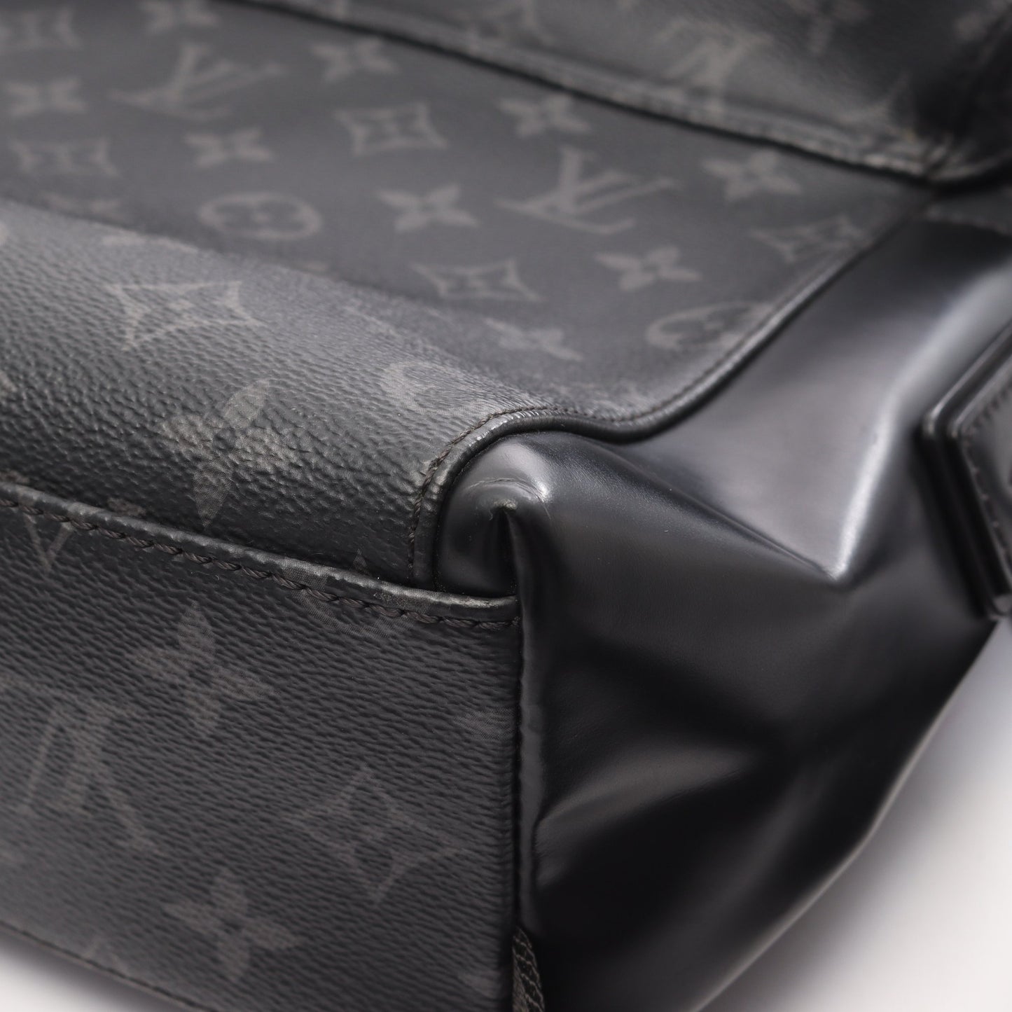 メッセンジャーヴォワヤージュPM モノグラムエクリプス ショルダーバッグ PVC レザー ブラック ルイヴィトン バッグ LOUIS VUITTON