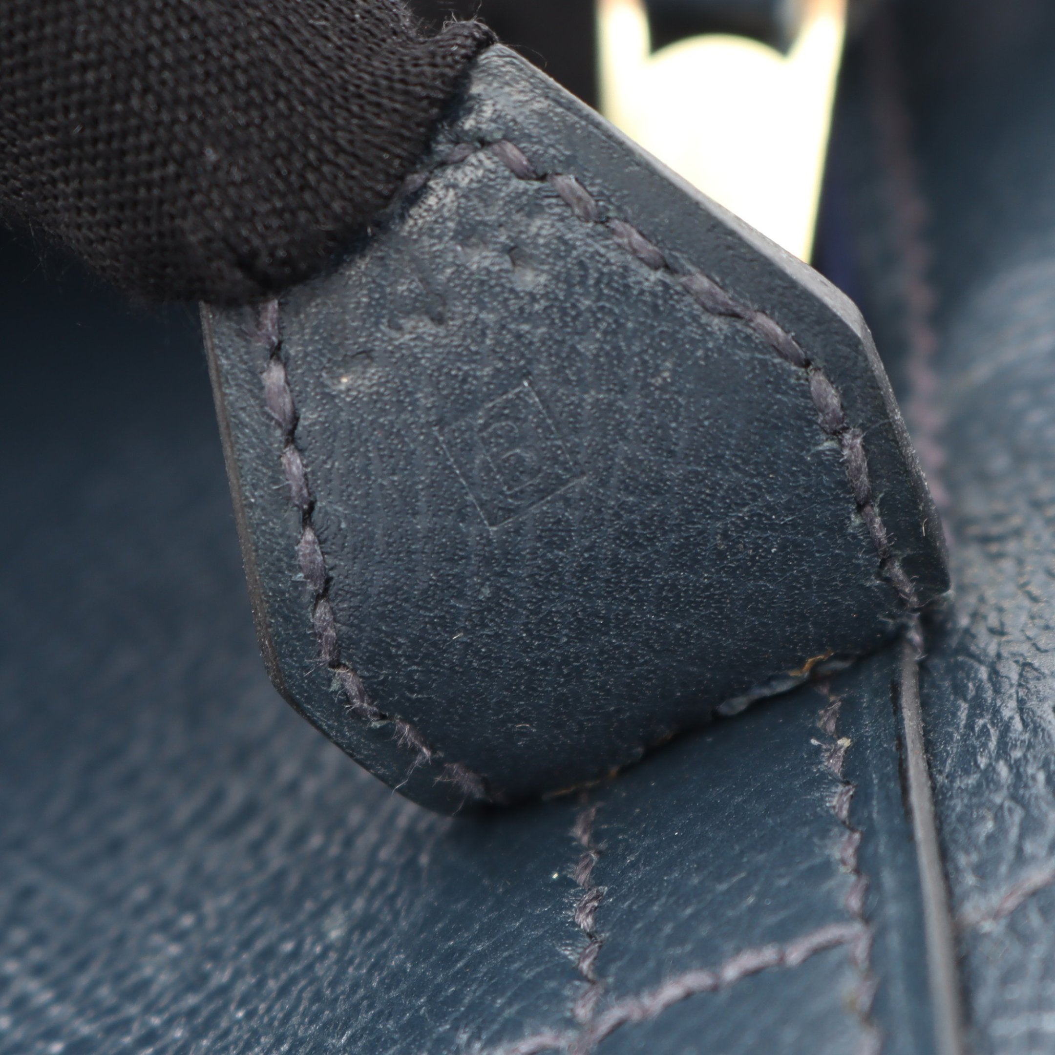 ボリード35 ブルーインディゴ ハンドバッグ クシュベル ネイビー