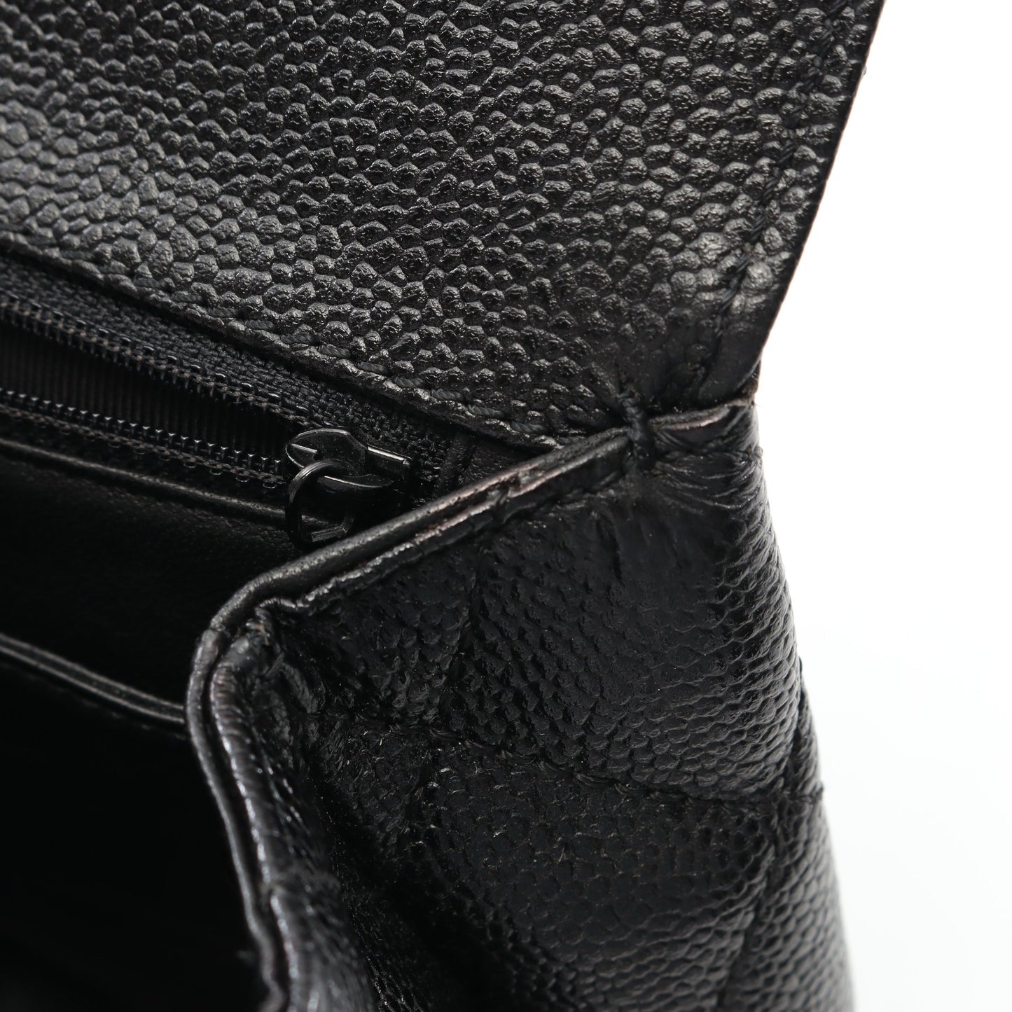 マトラッセ ハンドバッグ キャビアスキン ブラック ゴールド金具 シャネル バッグ CHANEL