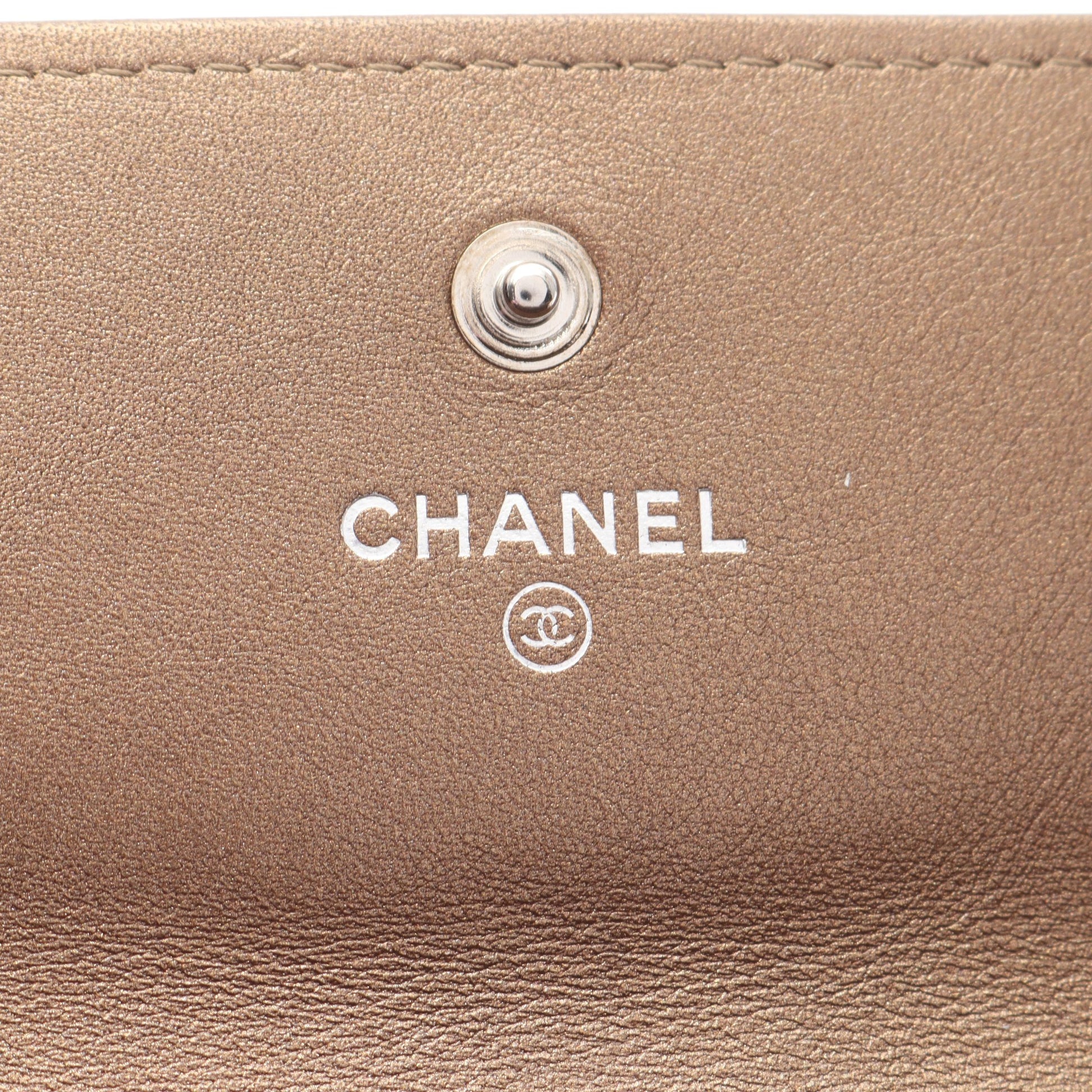 ココマーク 二つ折り長財布 キャビアスキン ゴールド シルバー金具 シャネル 財布・小物 CHANEL