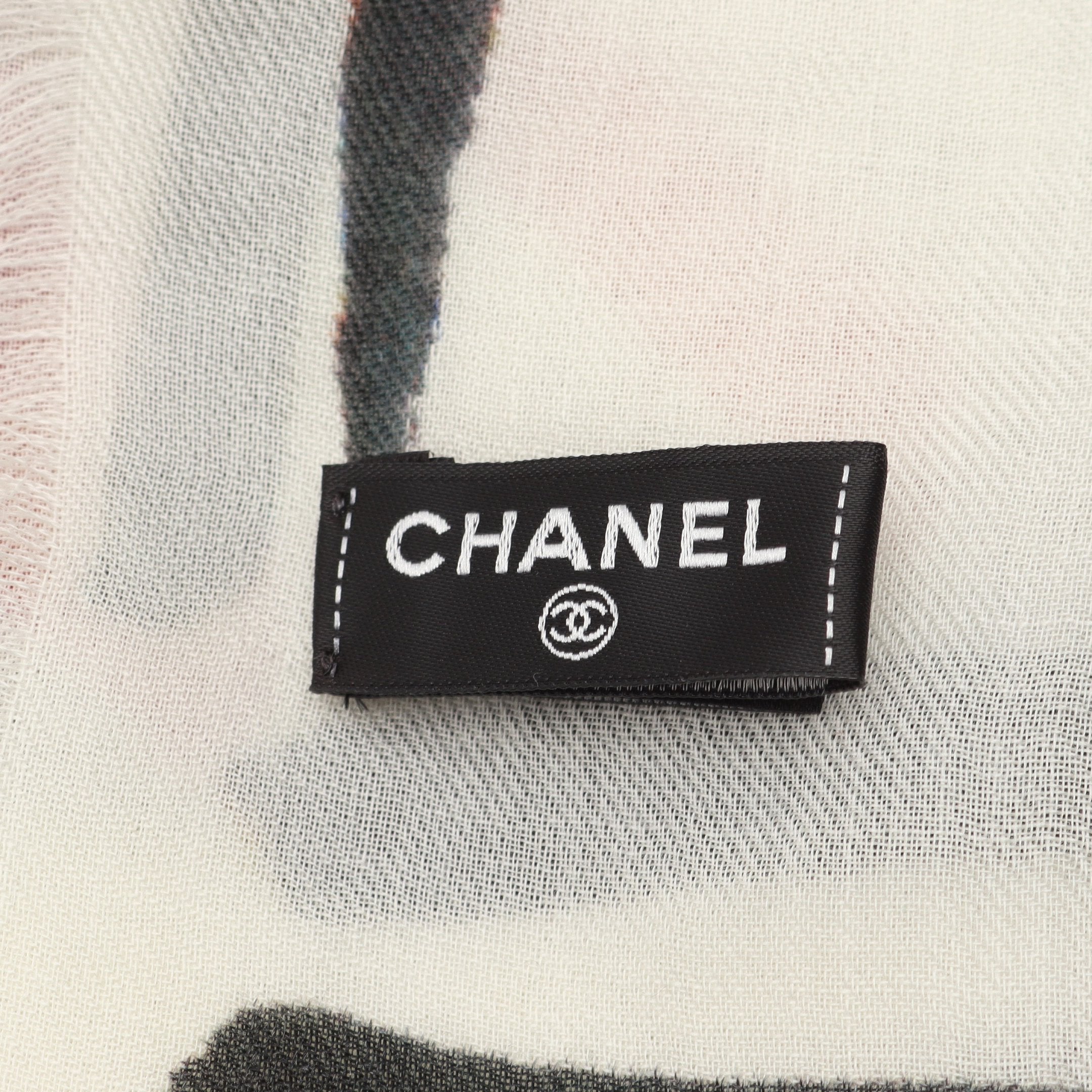 シャネル ストール(ショール) アイボリー カシミヤ CHANEL シャネル ストール(ショール) アイボリー カシミヤ CHANEL