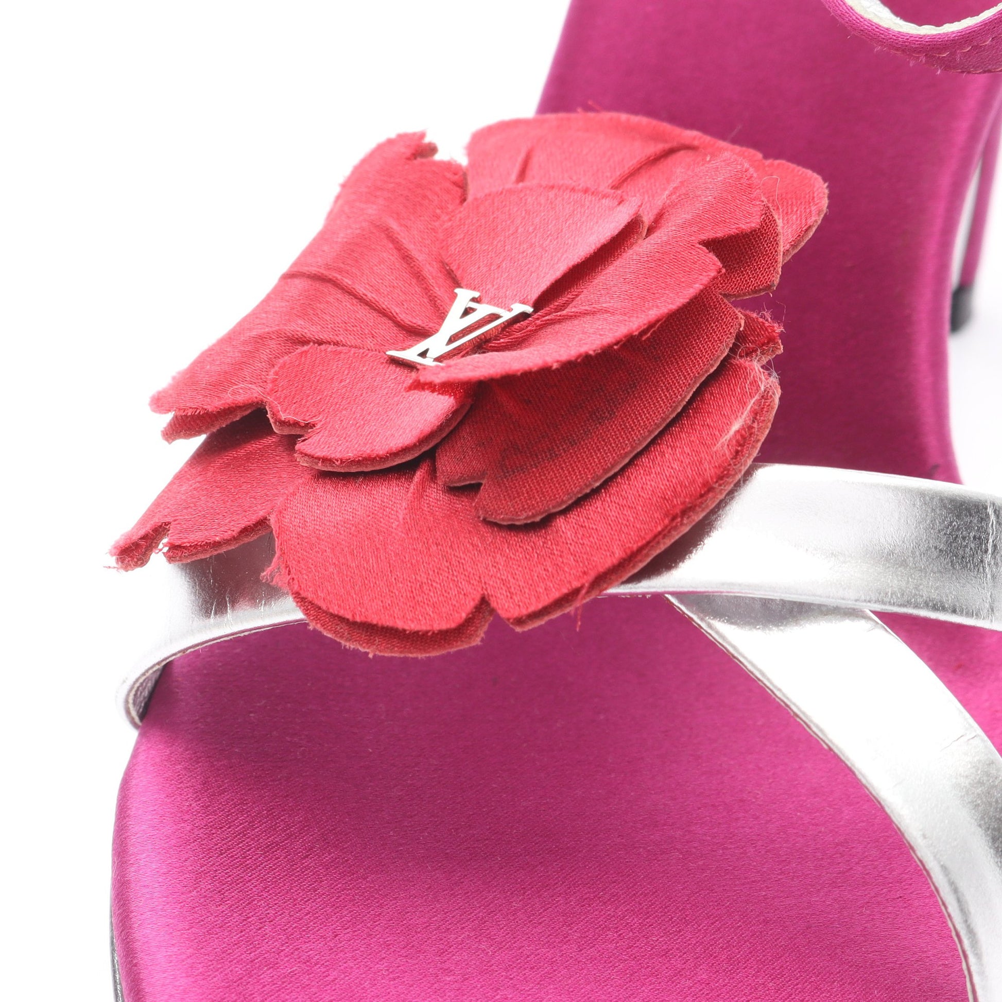 LVロゴ サンダル フラワー サテン レザー ピンクパープル レッド シルバー ルイヴィトン シューズ LOUIS VUITTON