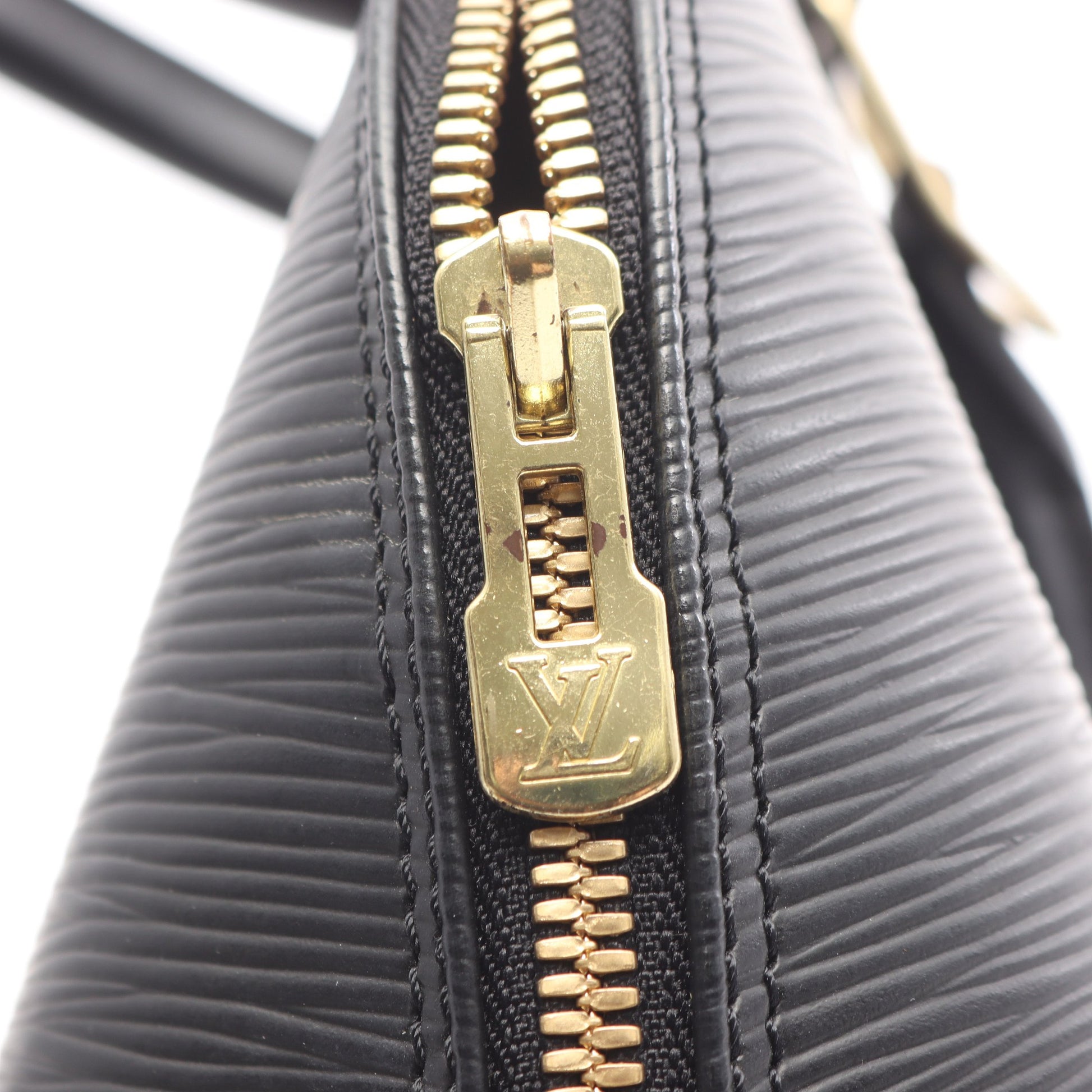 アルマ エピ ノワール ハンドバッグ レザー ブラック ルイヴィトン バッグ LOUIS VUITTON