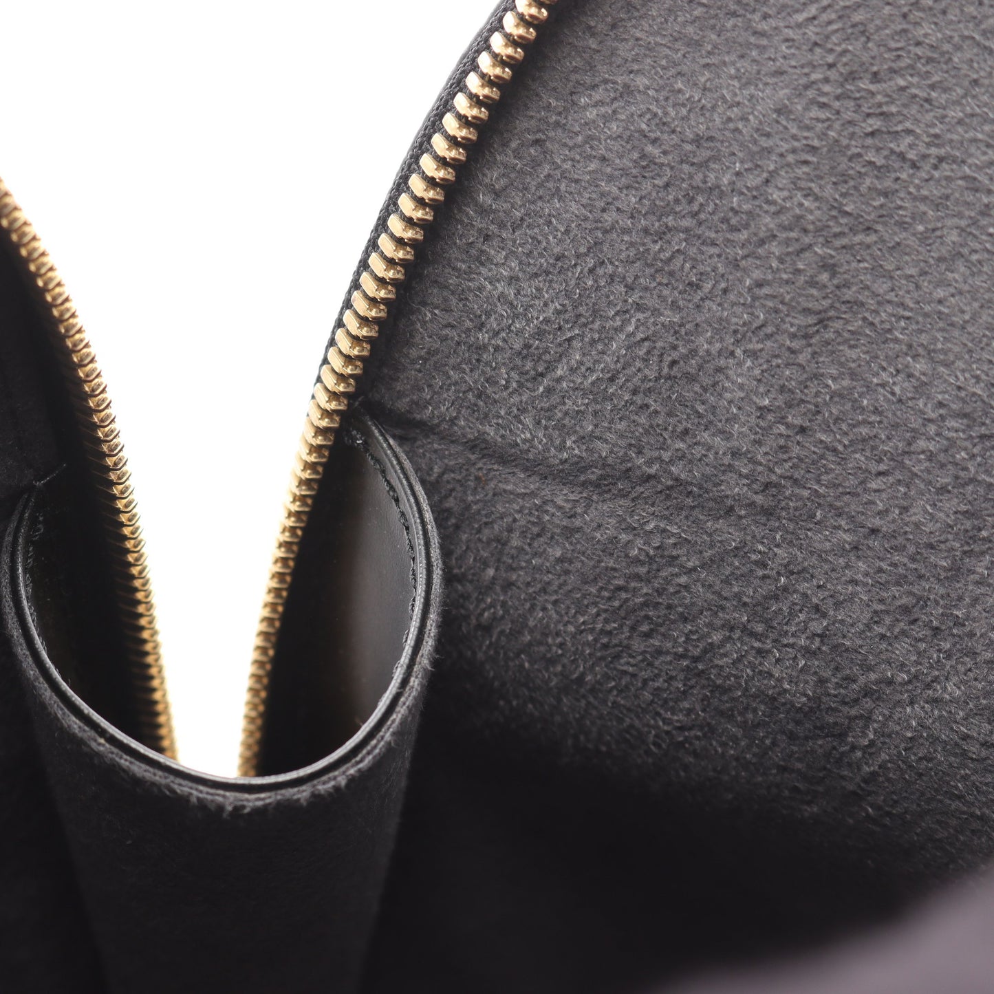 アルマ エピ ノワール ハンドバッグ レザー ブラック ルイヴィトン バッグ LOUIS VUITTON