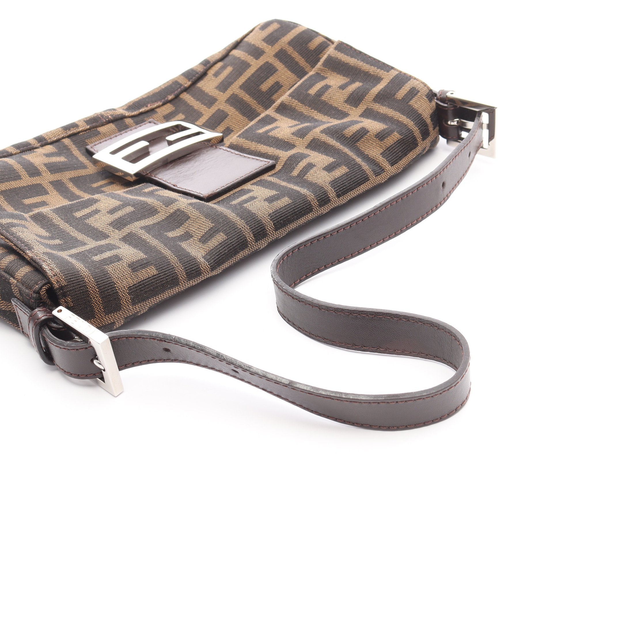 FENDI マンマバケット 二つ折り財布 ズッカ ズッキーノ キャンバス