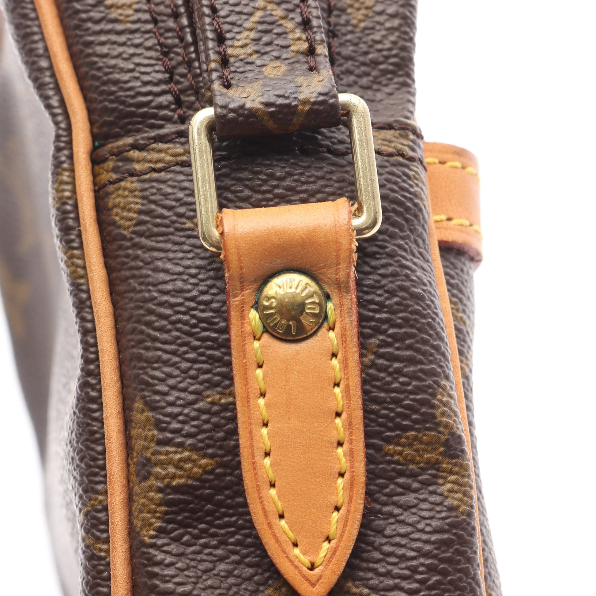 ダヌーブ モノグラム ショルダーバッグ PVC レザー ブラウン ルイヴィトン バッグ LOUIS VUITTON