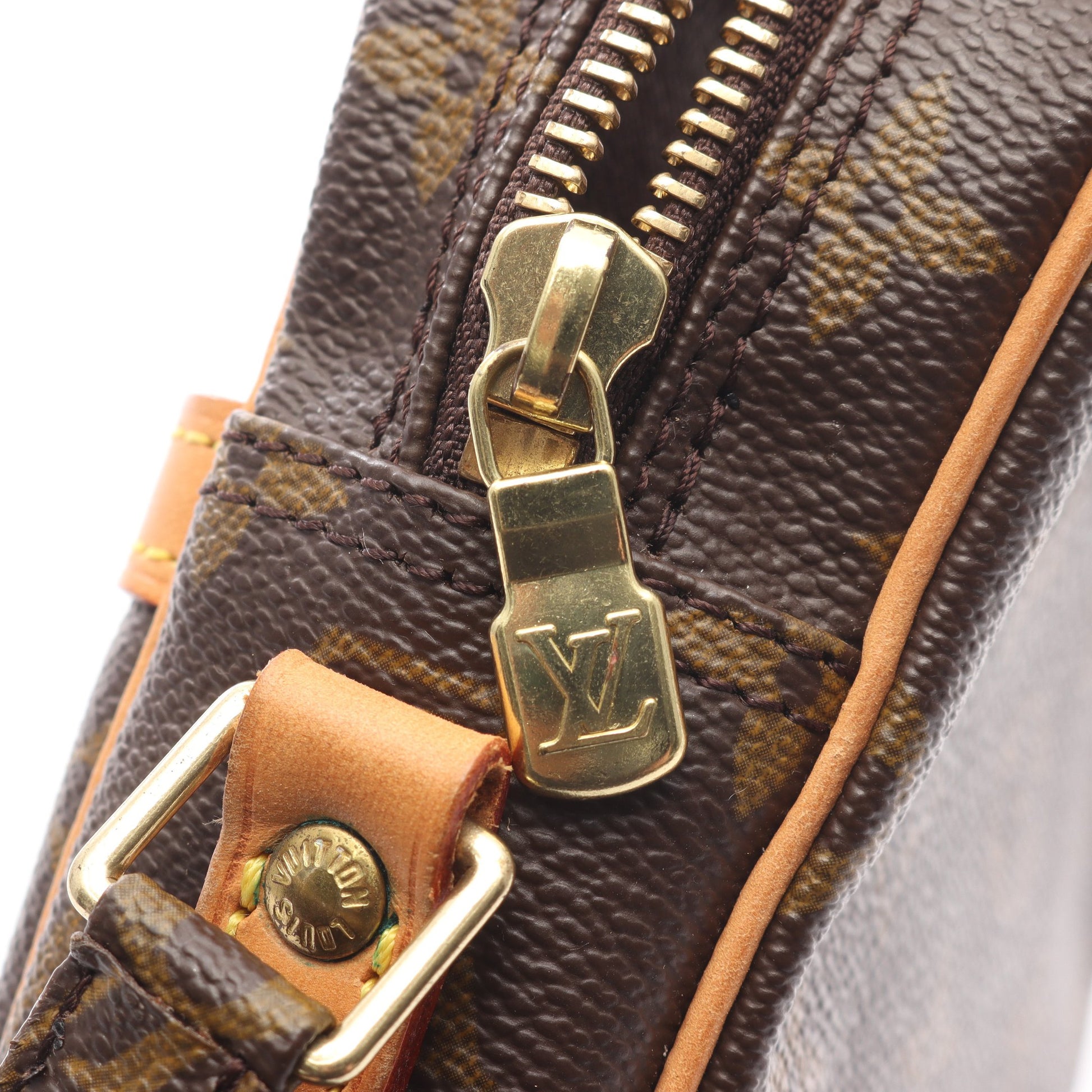 ダヌーブ モノグラム ショルダーバッグ PVC レザー ブラウン ルイヴィトン バッグ LOUIS VUITTON