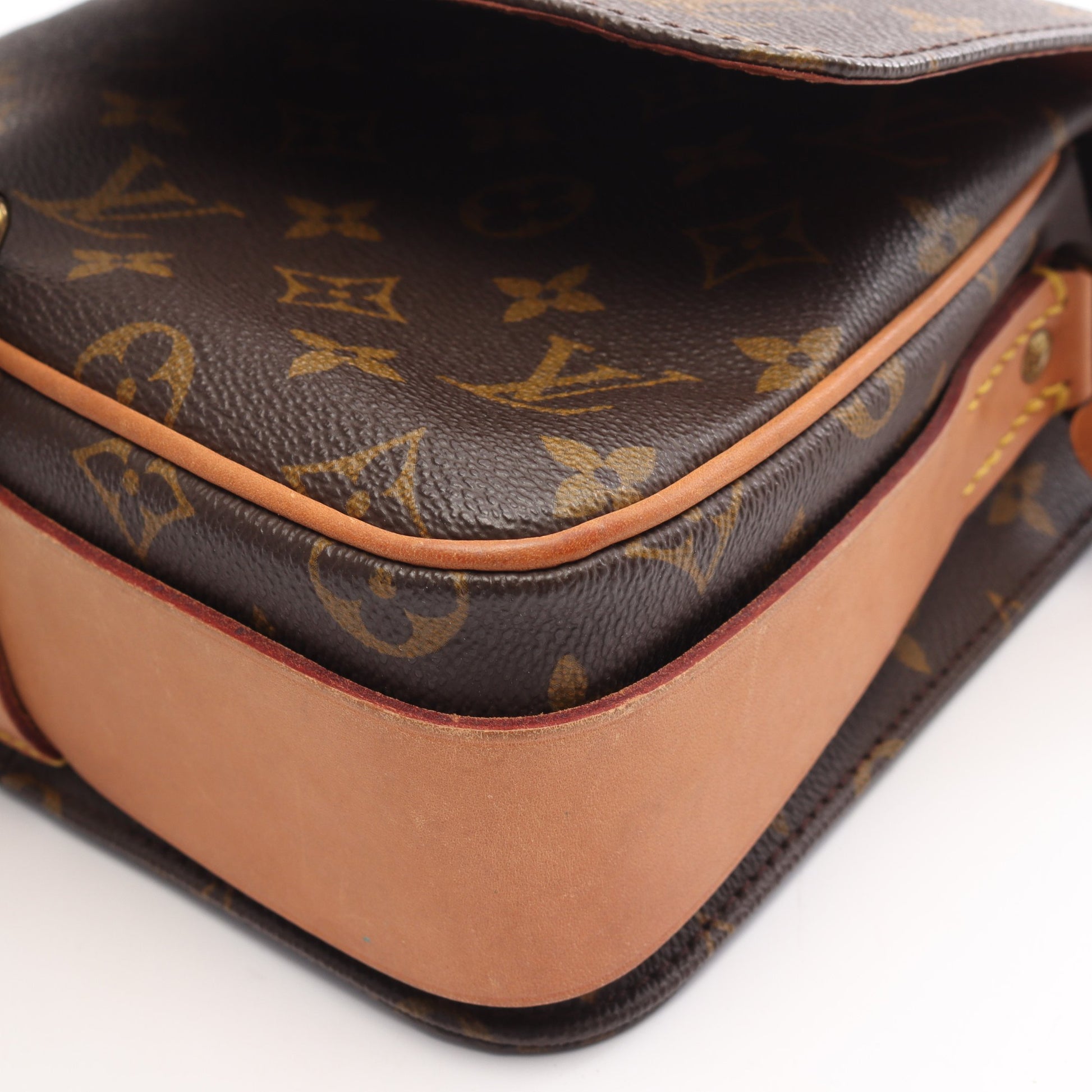 カルトシエールMM モノグラム ショルダーバッグ PVC レザー ブラウン ルイヴィトン バッグ LOUIS VUITTON
