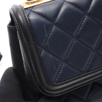 マトラッセ チェーンショルダーバッグ ラムスキン ネイビー ブラック ゴールド金具 シャネル バッグ CHANEL