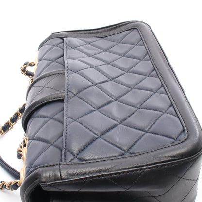 マトラッセ チェーンショルダーバッグ ラムスキン ネイビー ブラック ゴールド金具 シャネル バッグ CHANEL