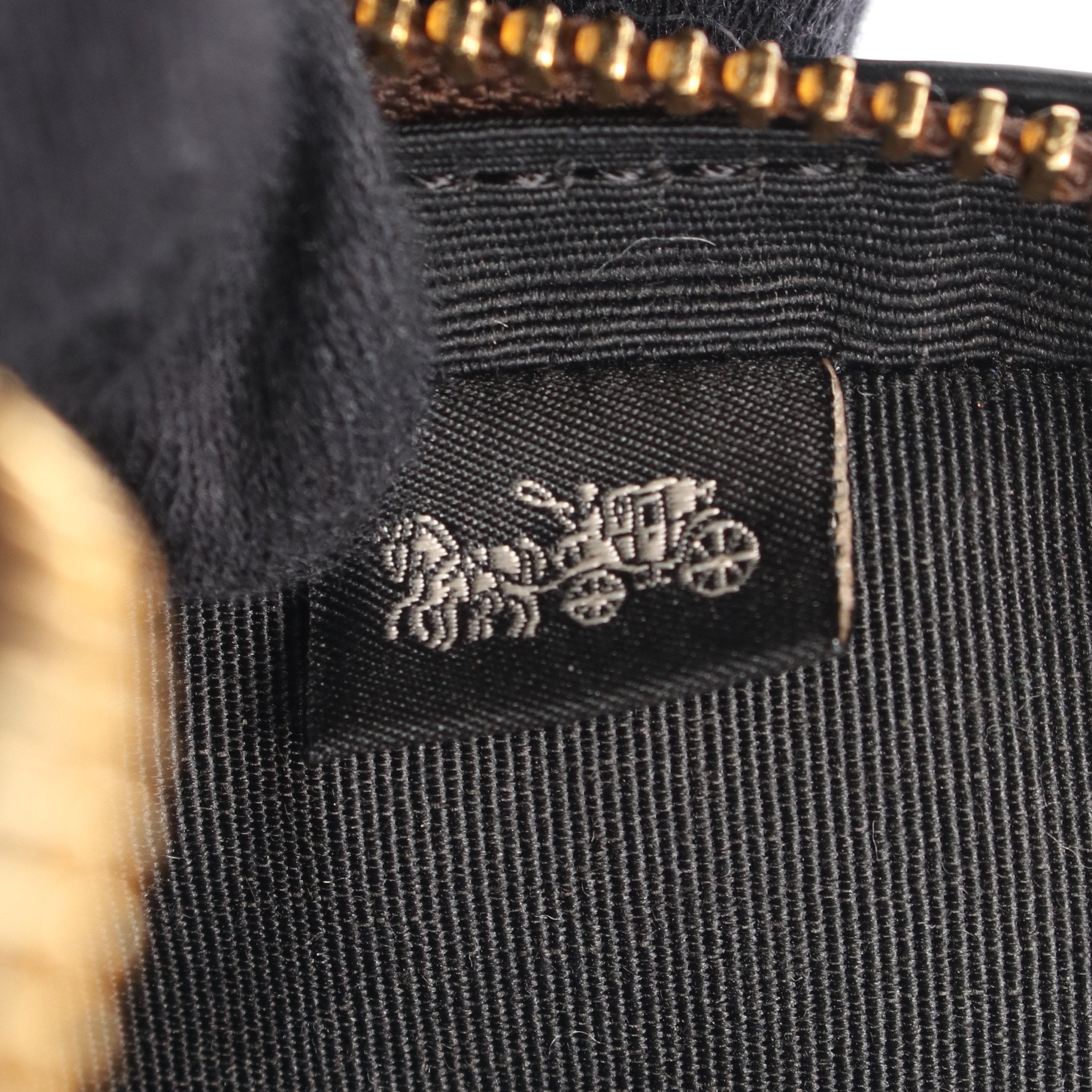 シグネチャー ミニカメラバッグ ショルダーバッグ PVC レザー ダーク