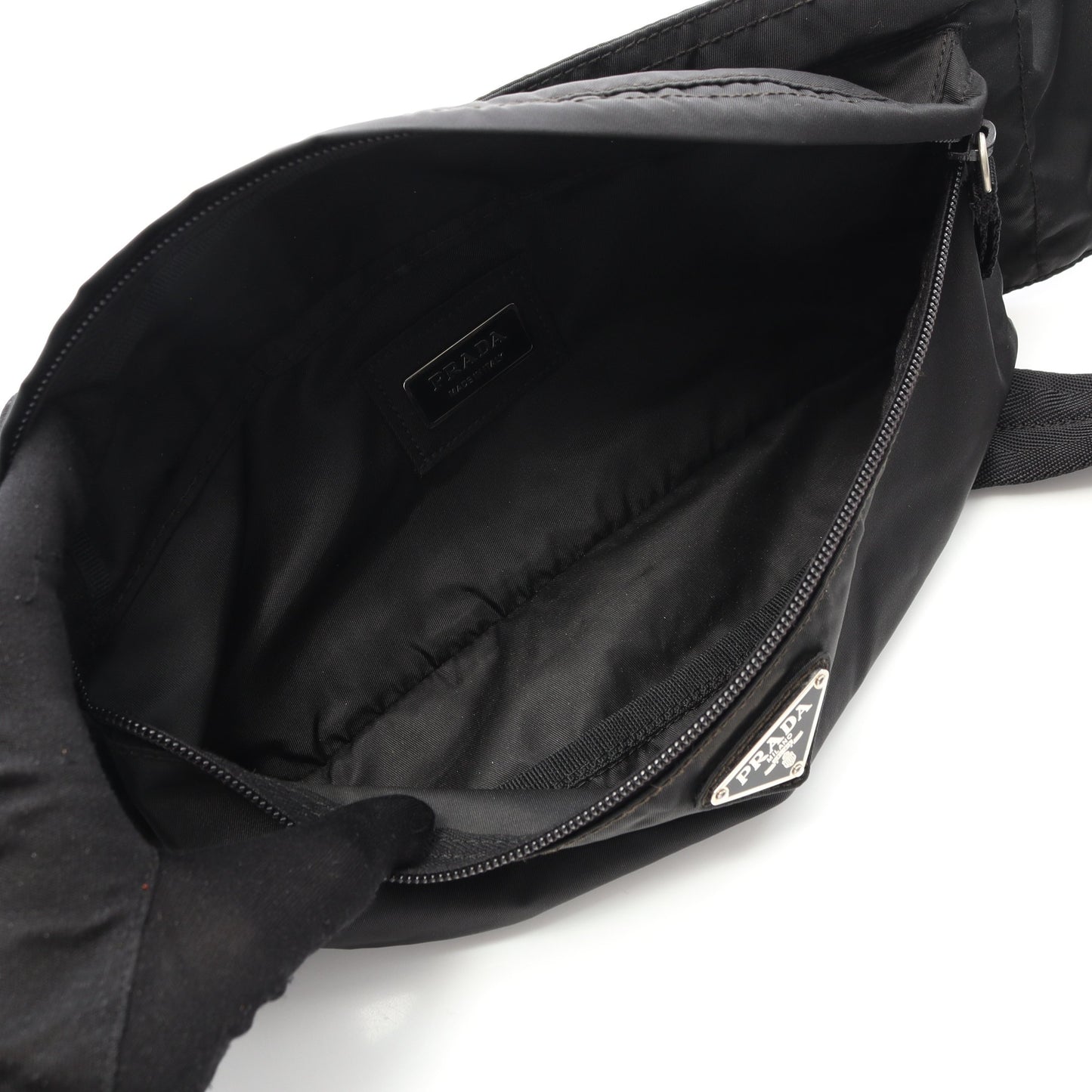 ボディバッグ ウエストバッグ ナイロン ブラック 三角プレート プラダ バッグ PRADA