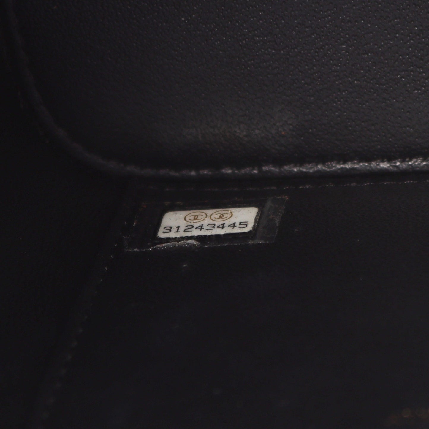 マトラッセ チェーンショルダーバッグ キャビアスキン ブラック ゴールド金具 2WAY シャネル バッグ CHANEL