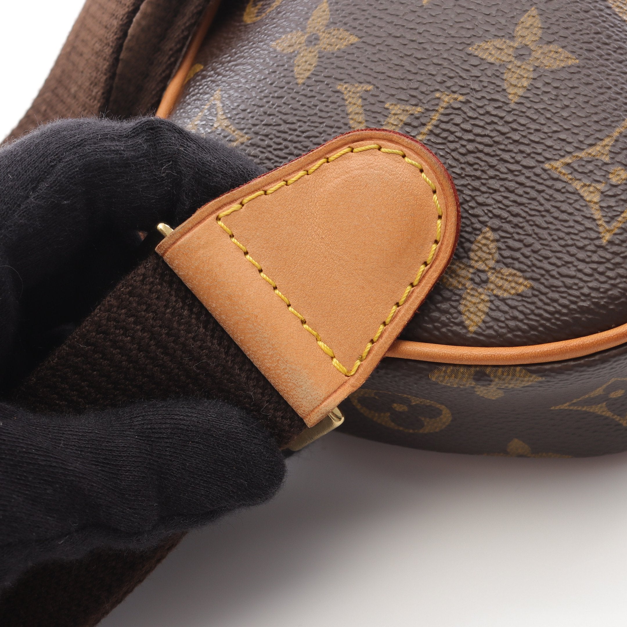 ルイヴィトン ポシェットガンジュ ボディバッグ ショルダーバッグ モノグラム LOUIS VUITTON（ルイ・ヴィトン） ポシェットガンジュ モノグラム