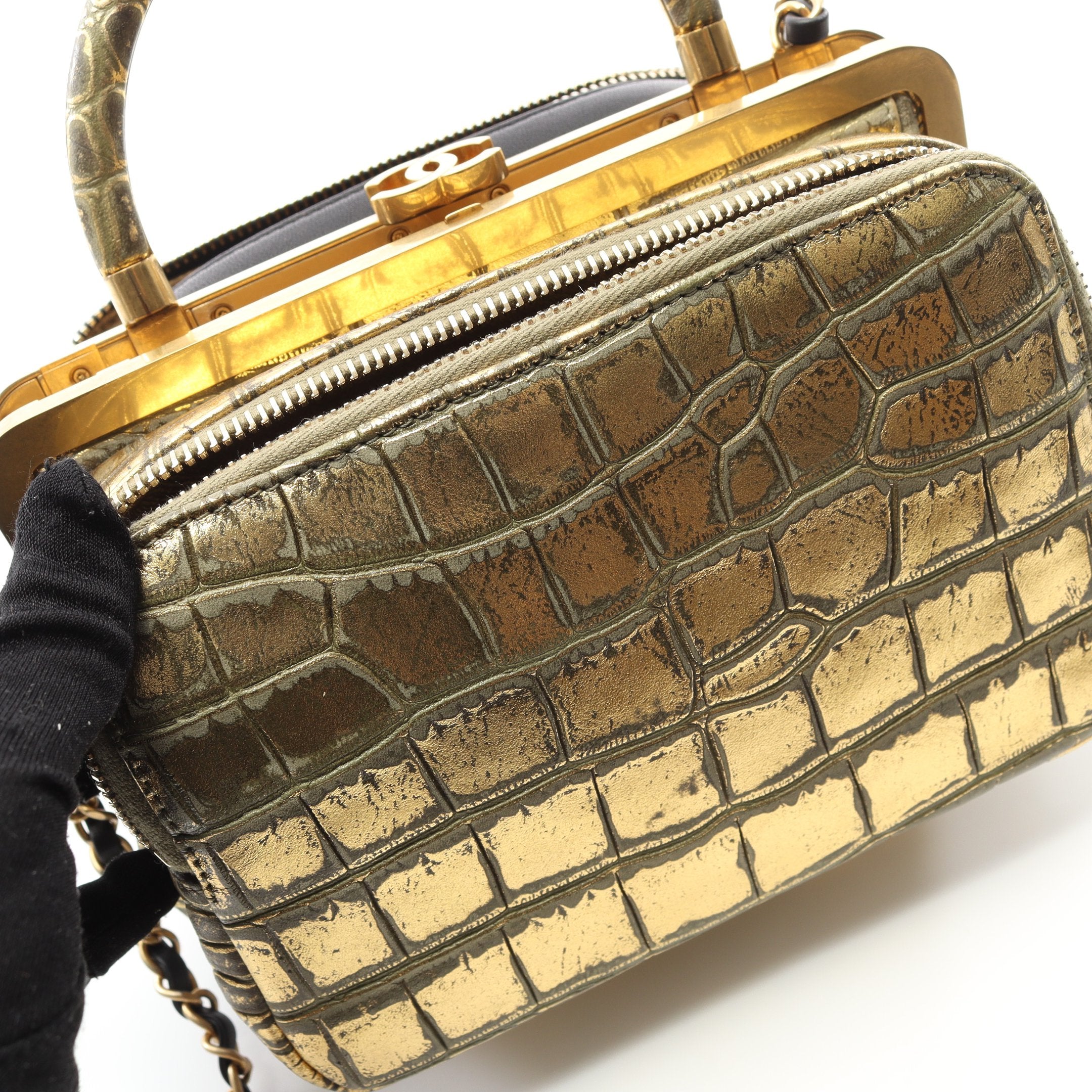 ココマーク ショルダーバッグ レザー ゴールド ブラック ゴールド金具