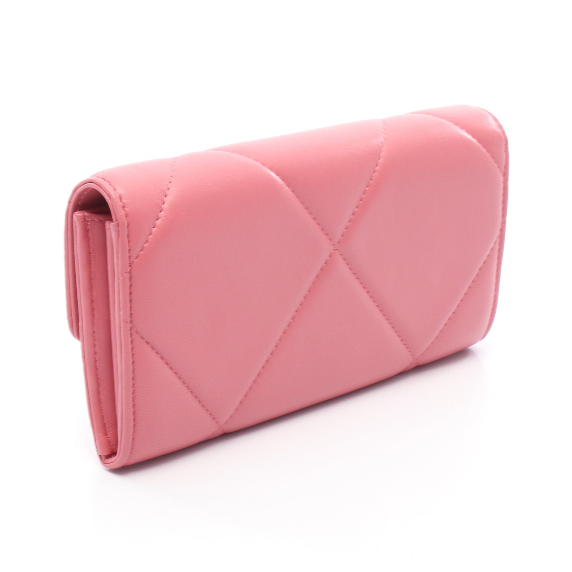 CHANEL 19 ロング フラップ ウォレット 二つ折り長財布 レザー ピンク ゴールド金具 シャネル 財布・小物 CHANEL