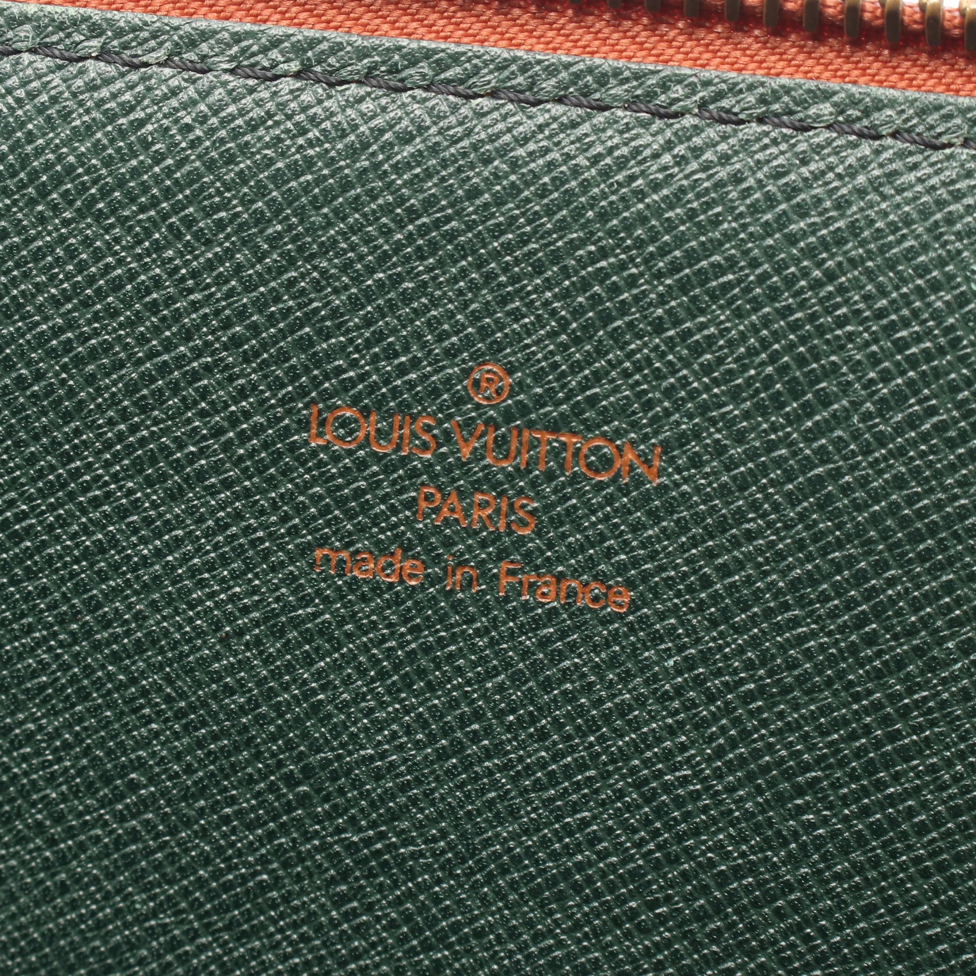 ポッシュ ドキュマン エピ ジパングゴールド セカンドバッグ クラッチ  