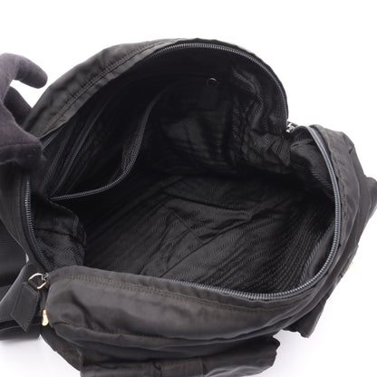 Re-Nylon ショルダーバッグ ナイロン ブラック 三角プレート プラダ バッグ PRADA