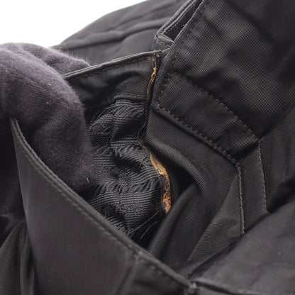 Re-Nylon ショルダーバッグ ナイロン ブラック 三角プレート プラダ バッグ PRADA