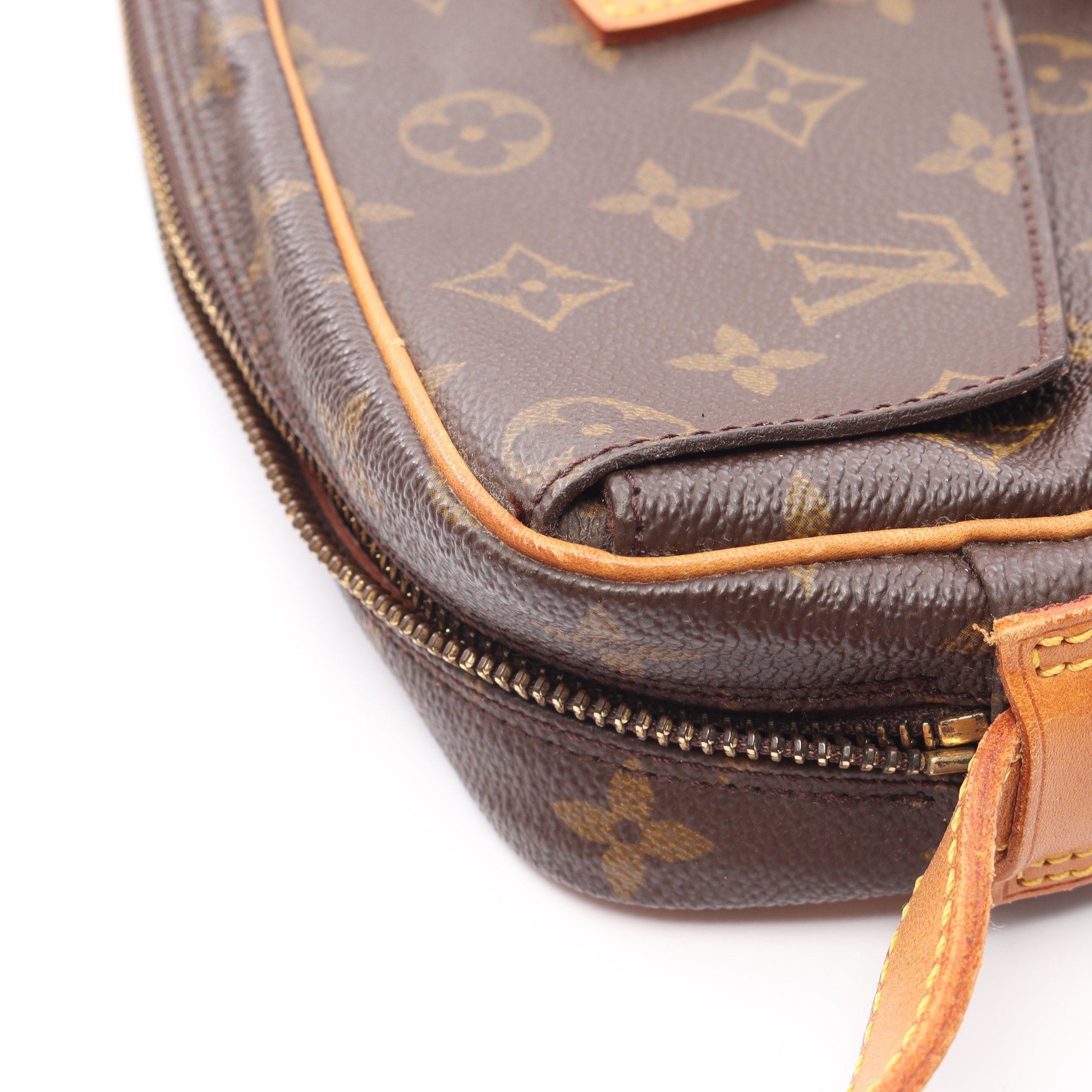 LOUIS VUITTON ジュヌ・フィーユ モノグラム